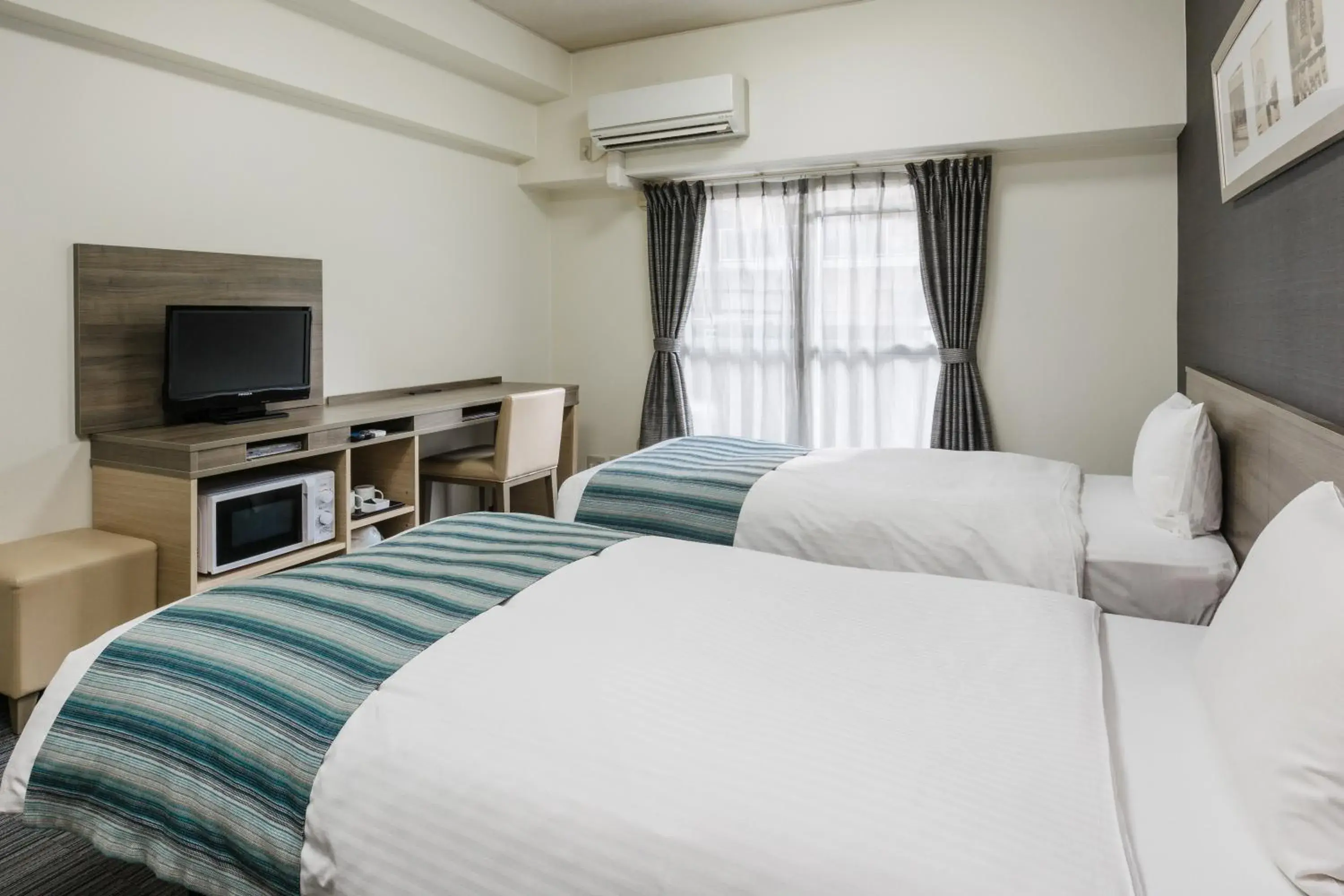 Standard Twin Room - House Keeping is Optional with Additional Cost - Non-Smoking in HOTEL MYSTAYS Otemae Standard Twin Room - House Keeping is Optional with Additional Cost - Non-Smoking in HOTEL MYSTAYS Otemae