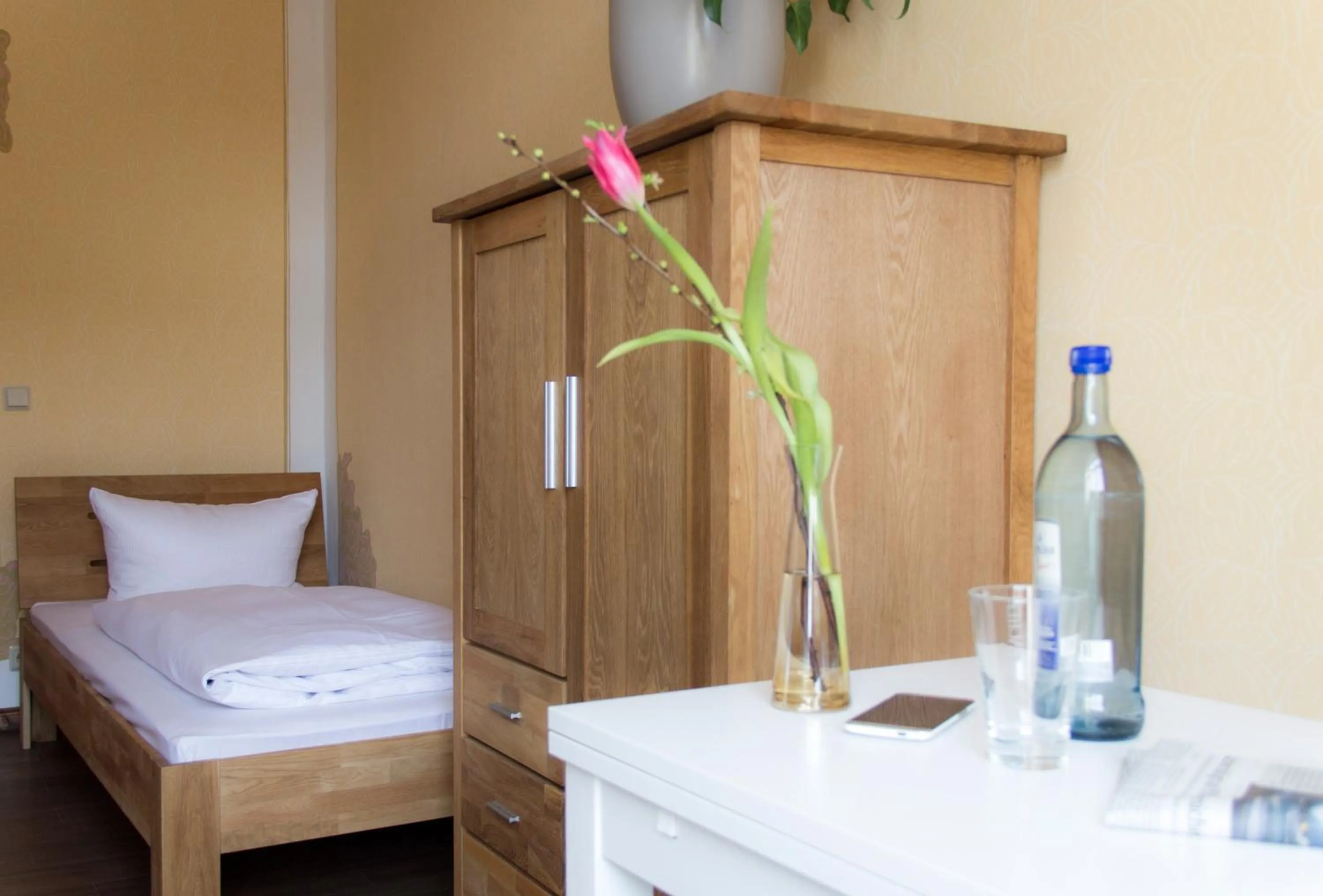 Bed in Aparthotel Mitte