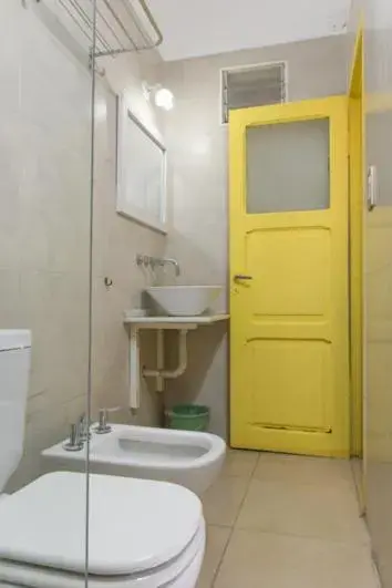 Triple Room in Hotel Residencial España Triple Room in Hotel Residencial España