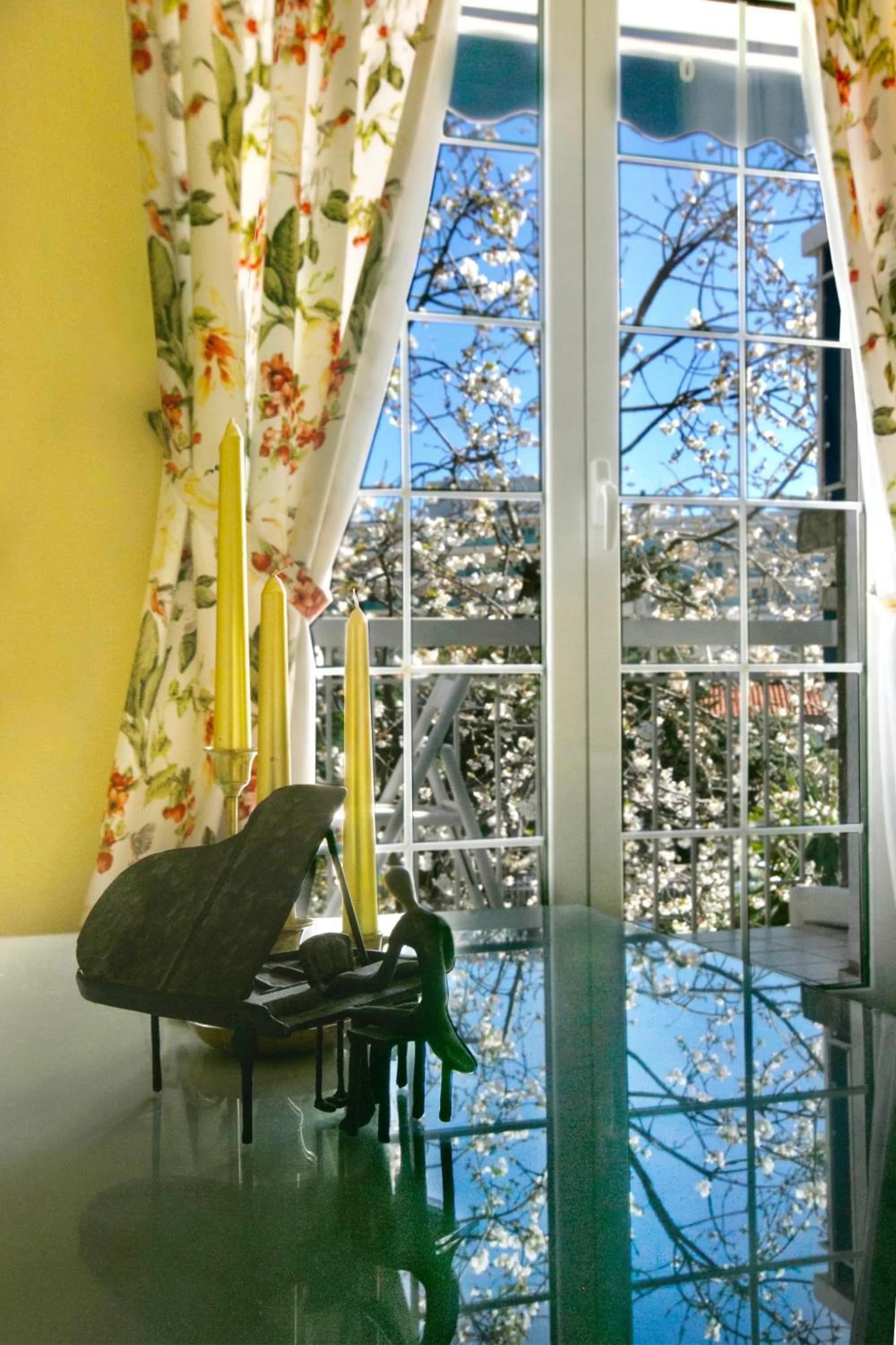 Coffee/tea facilities in Marinero Apartments