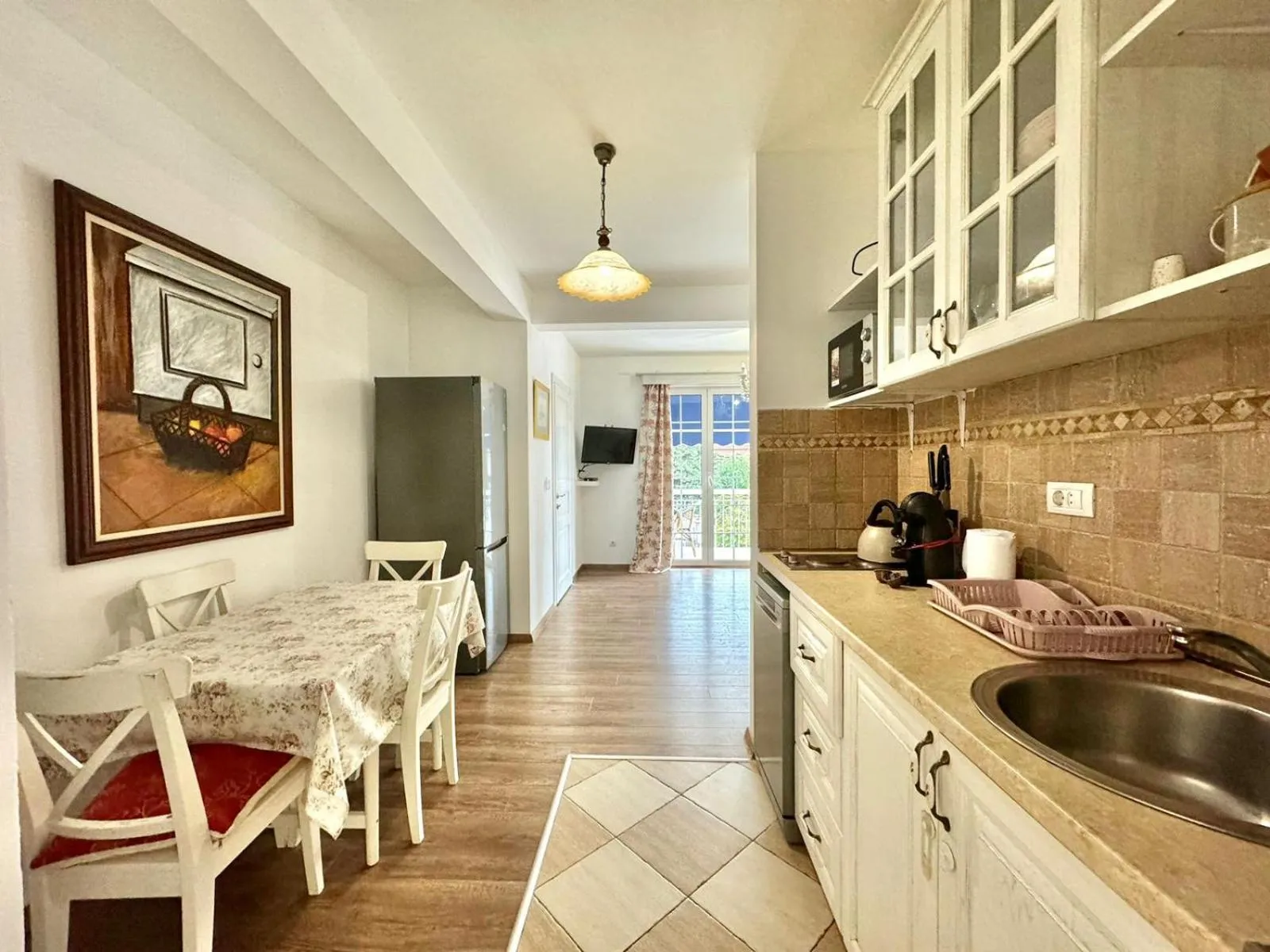 Coffee/tea facilities in Marinero Apartments