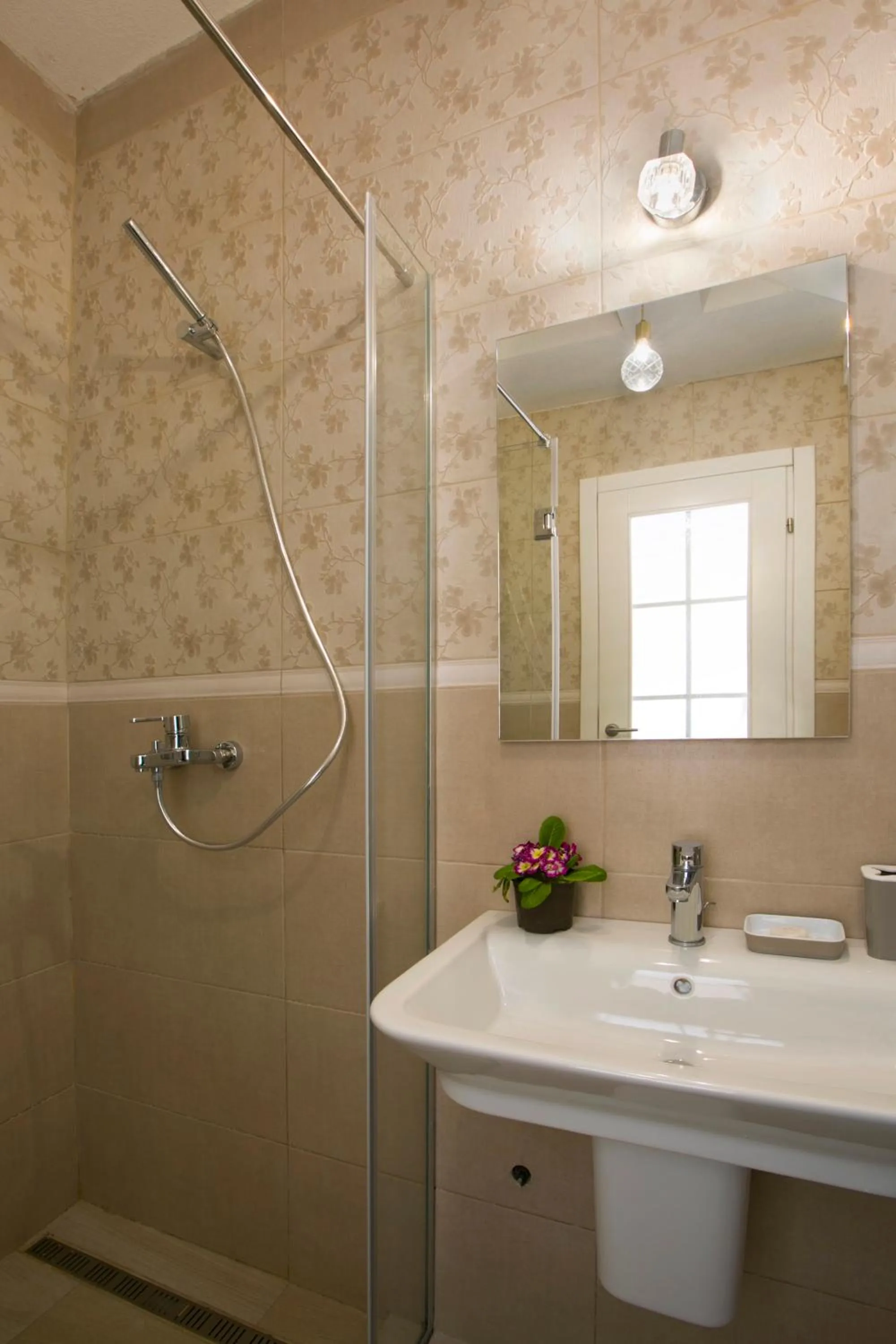 Bathroom in Marinero Apartments