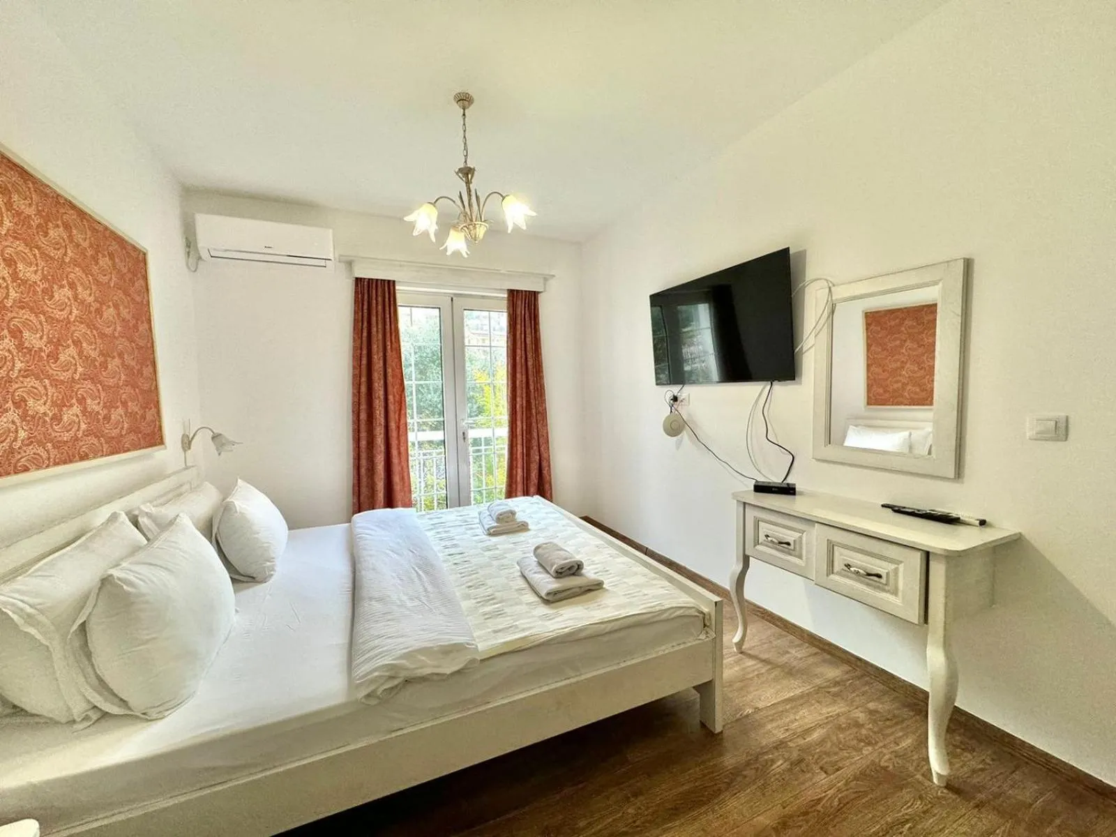 Bed in Marinero Apartments