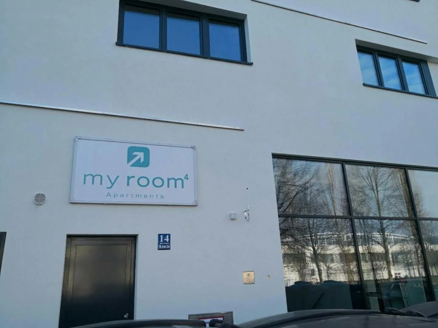 My room serviced apartment-Messe