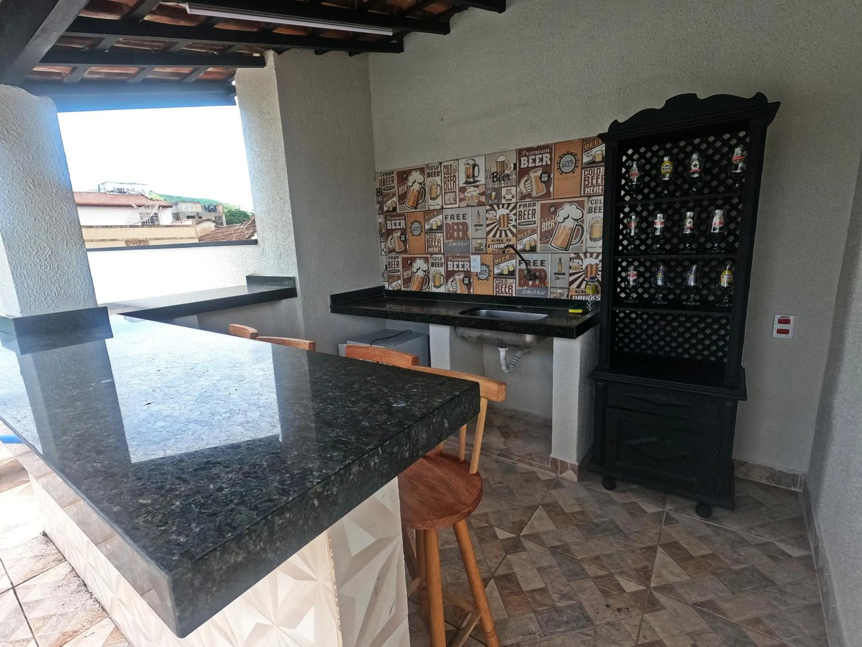 Kitchen or kitchenette in Hotel Mão de Fatima