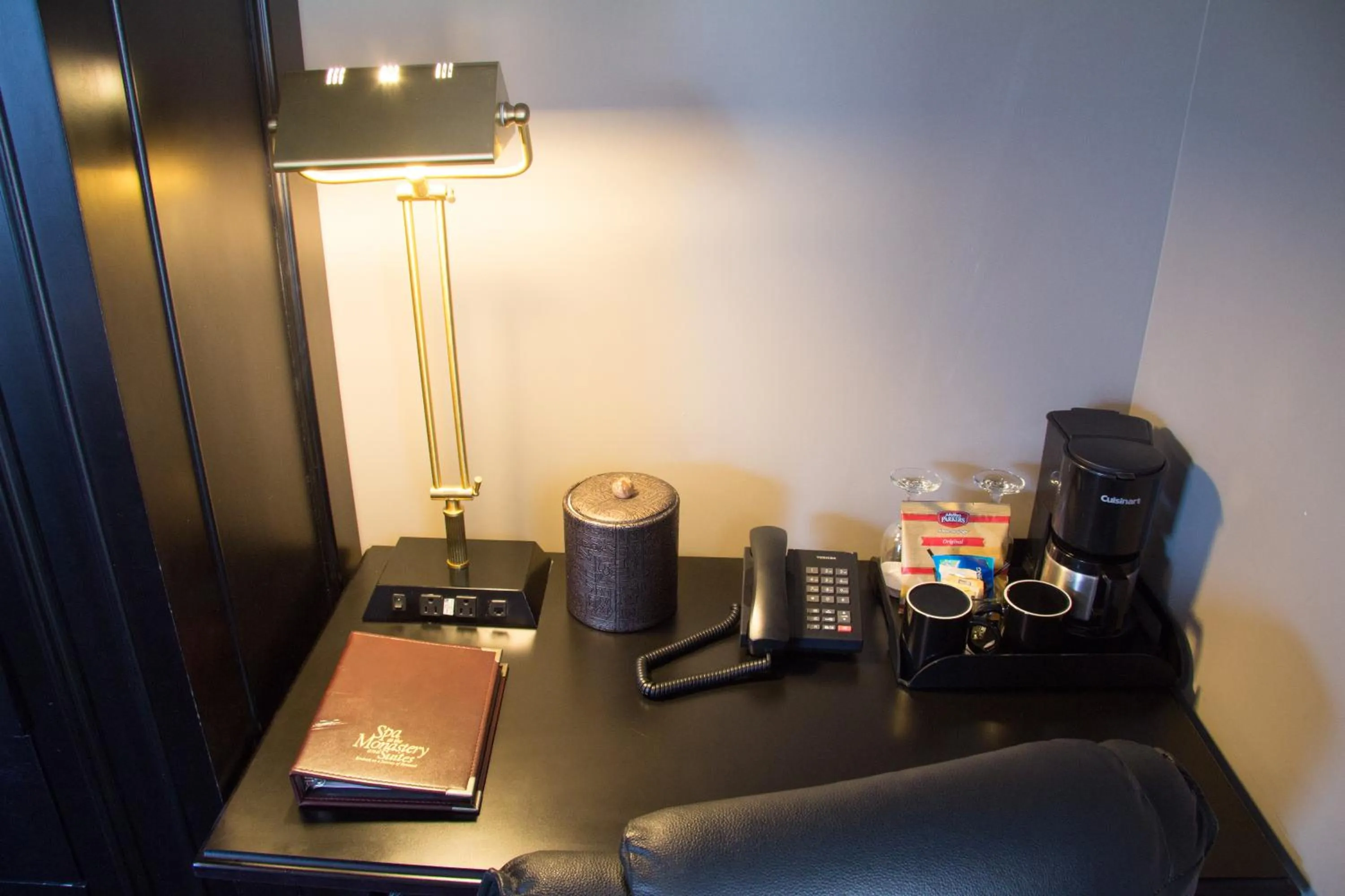 Coffee/tea facilities in Monastery Hotel