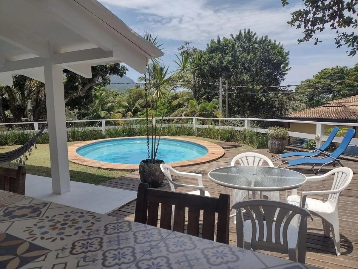 Linda casa em Ilhabela-Praia do Julião
