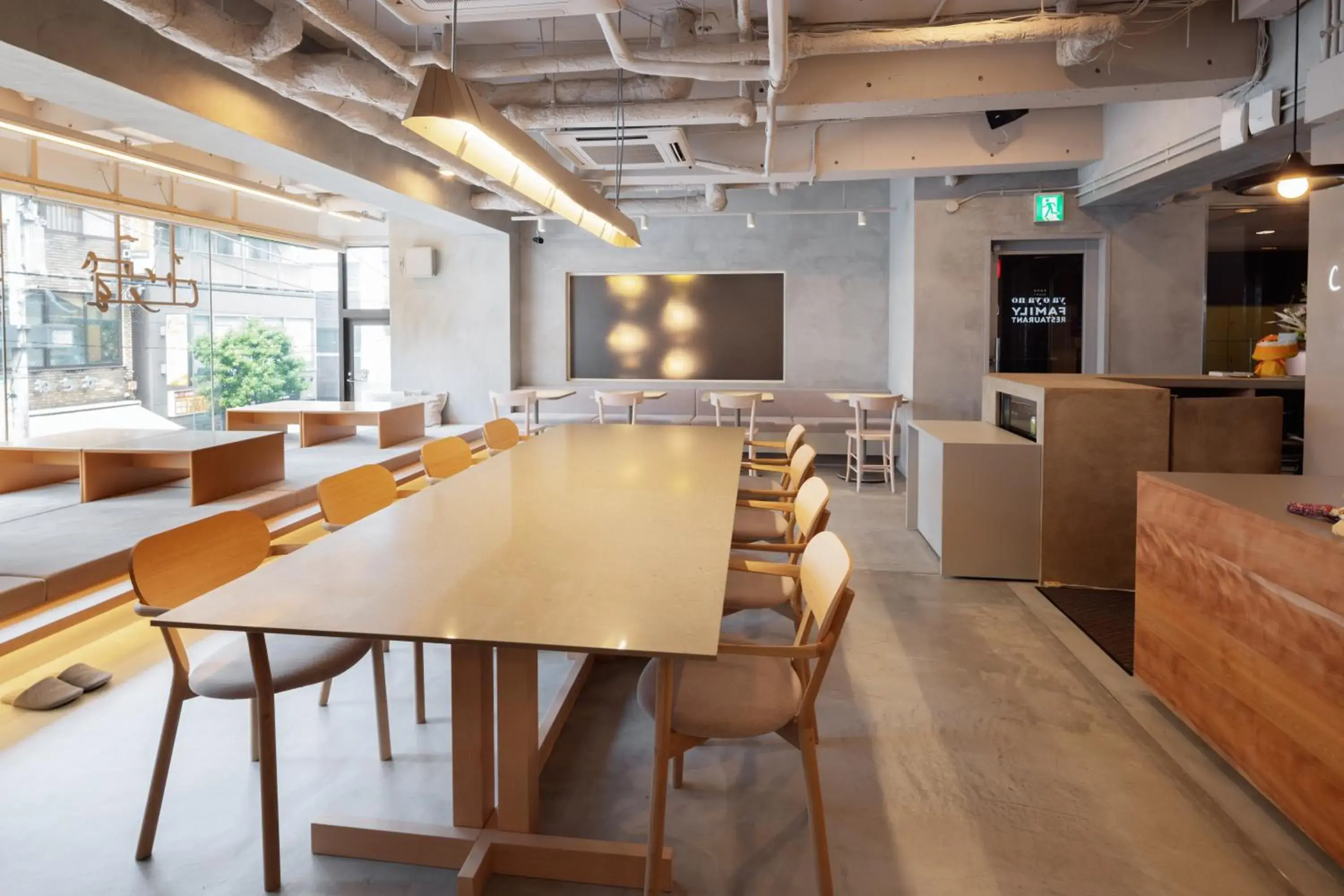 Restaurant/places to eat in the b sangenjaya Restaurant/places to eat in the b sangenjaya