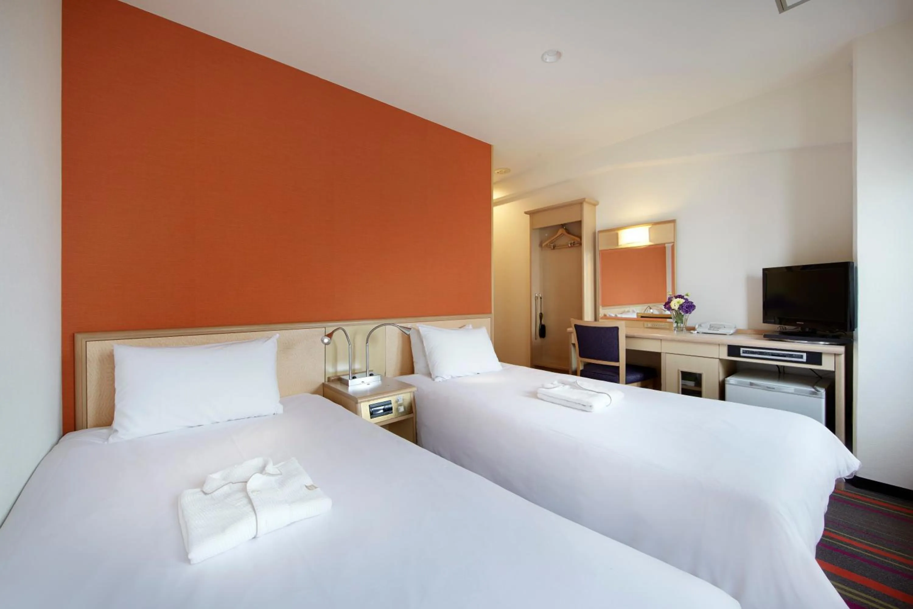 Bed in the b sangenjaya