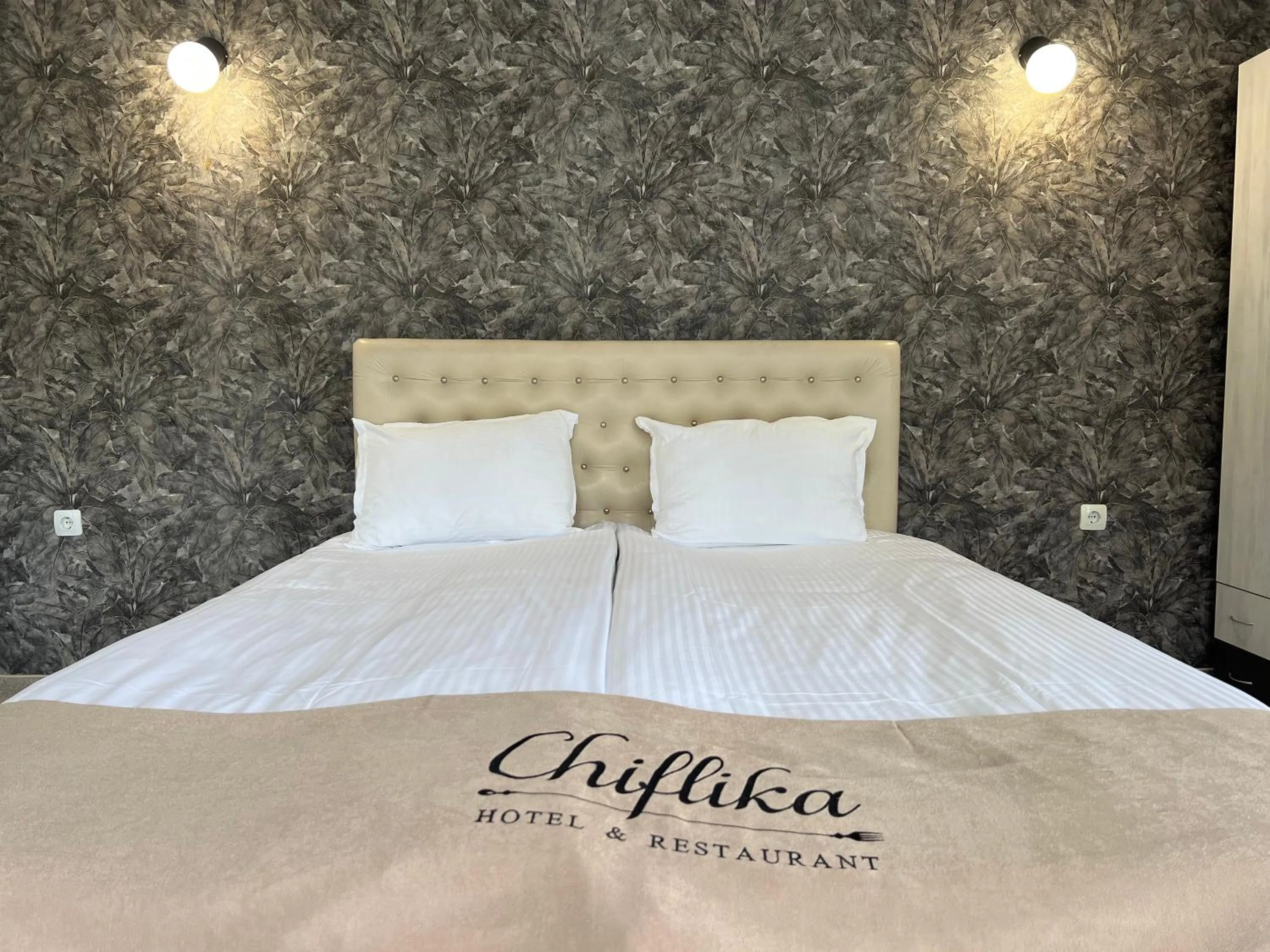 Bed in Chiflika Family Hotel