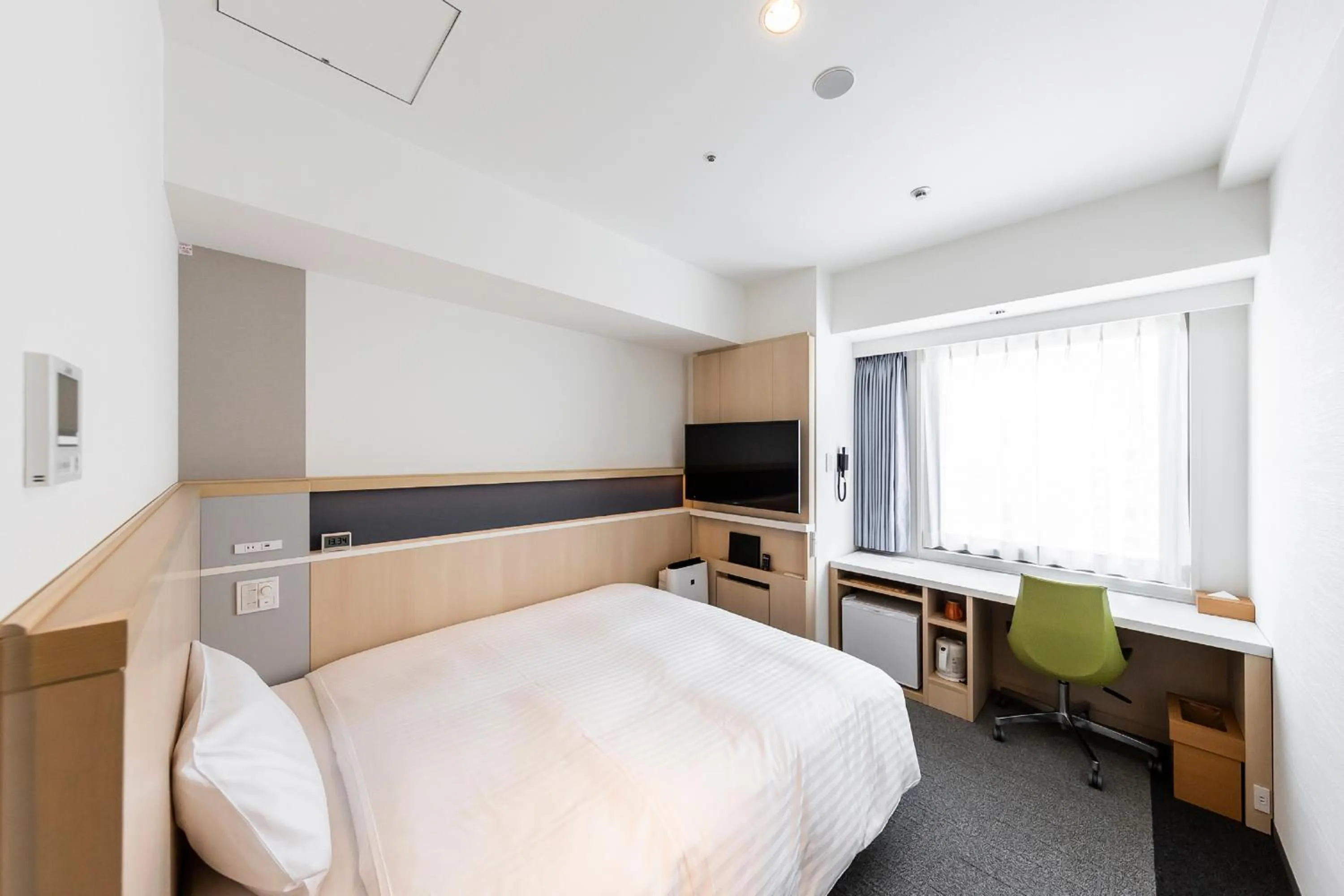 Bed in Via Inn Prime Shinsaibashi Yotsubashi