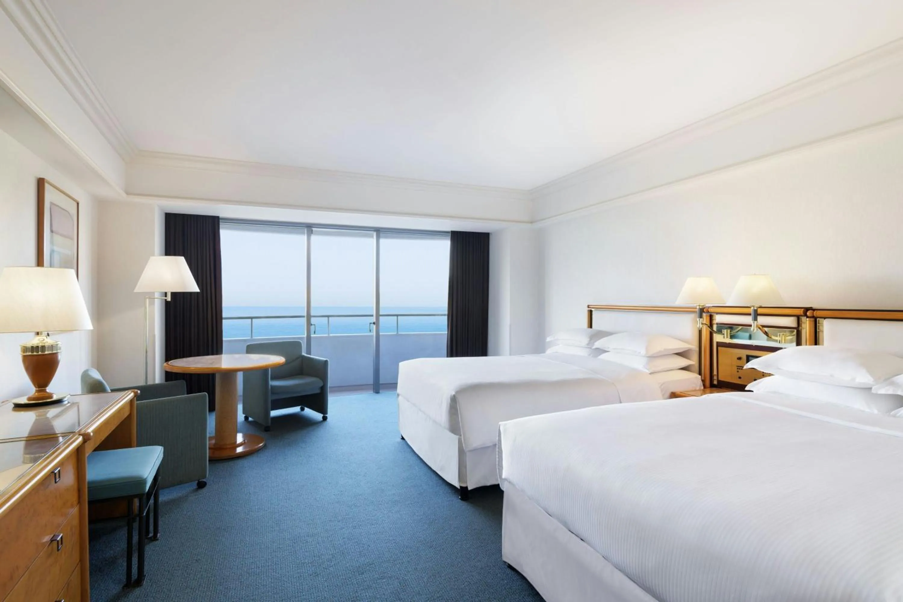 Photo of the whole room, Bed in Sheraton Grande Tokyo Bay Hotel