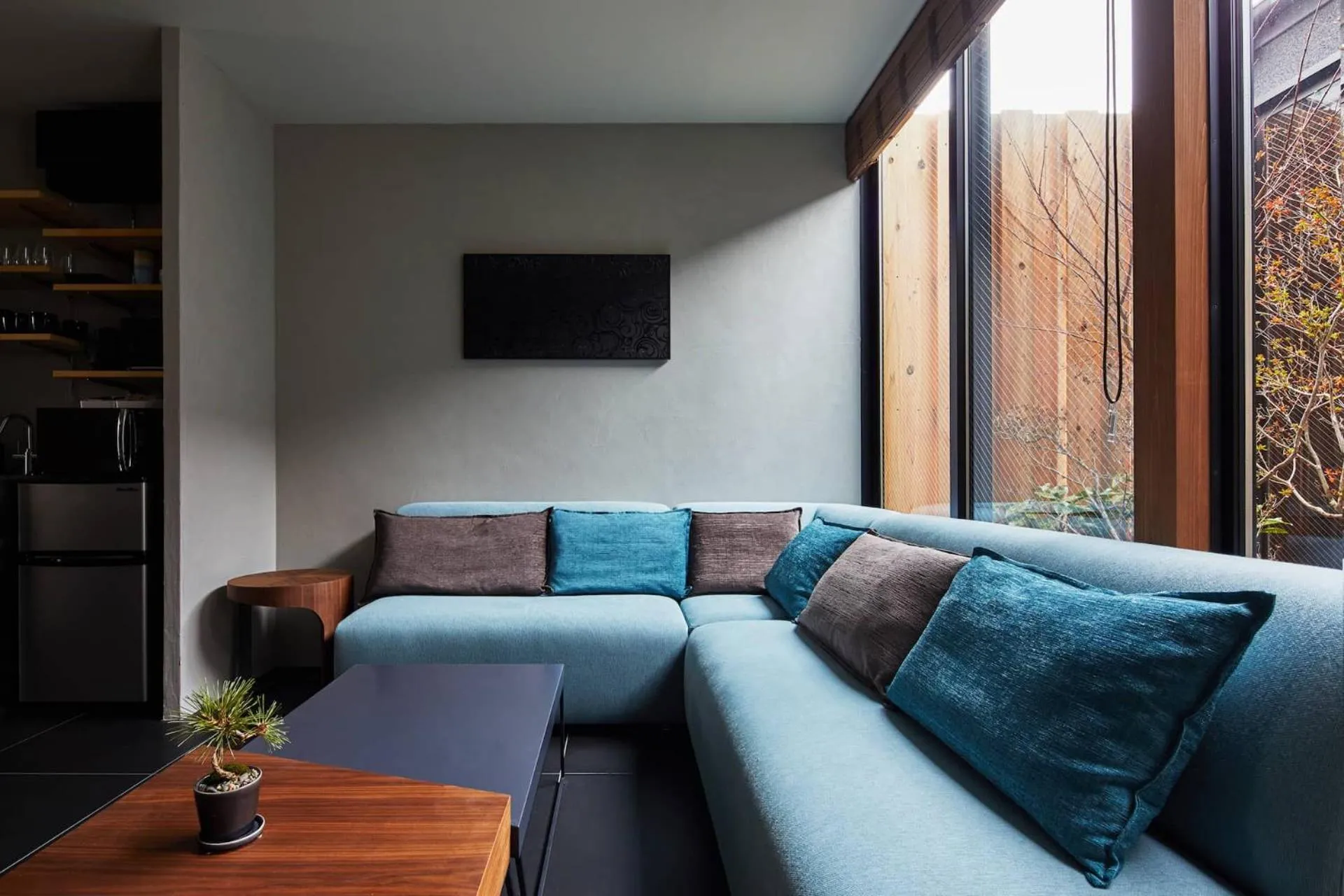 HANARE KYOTO Hachijoguchi