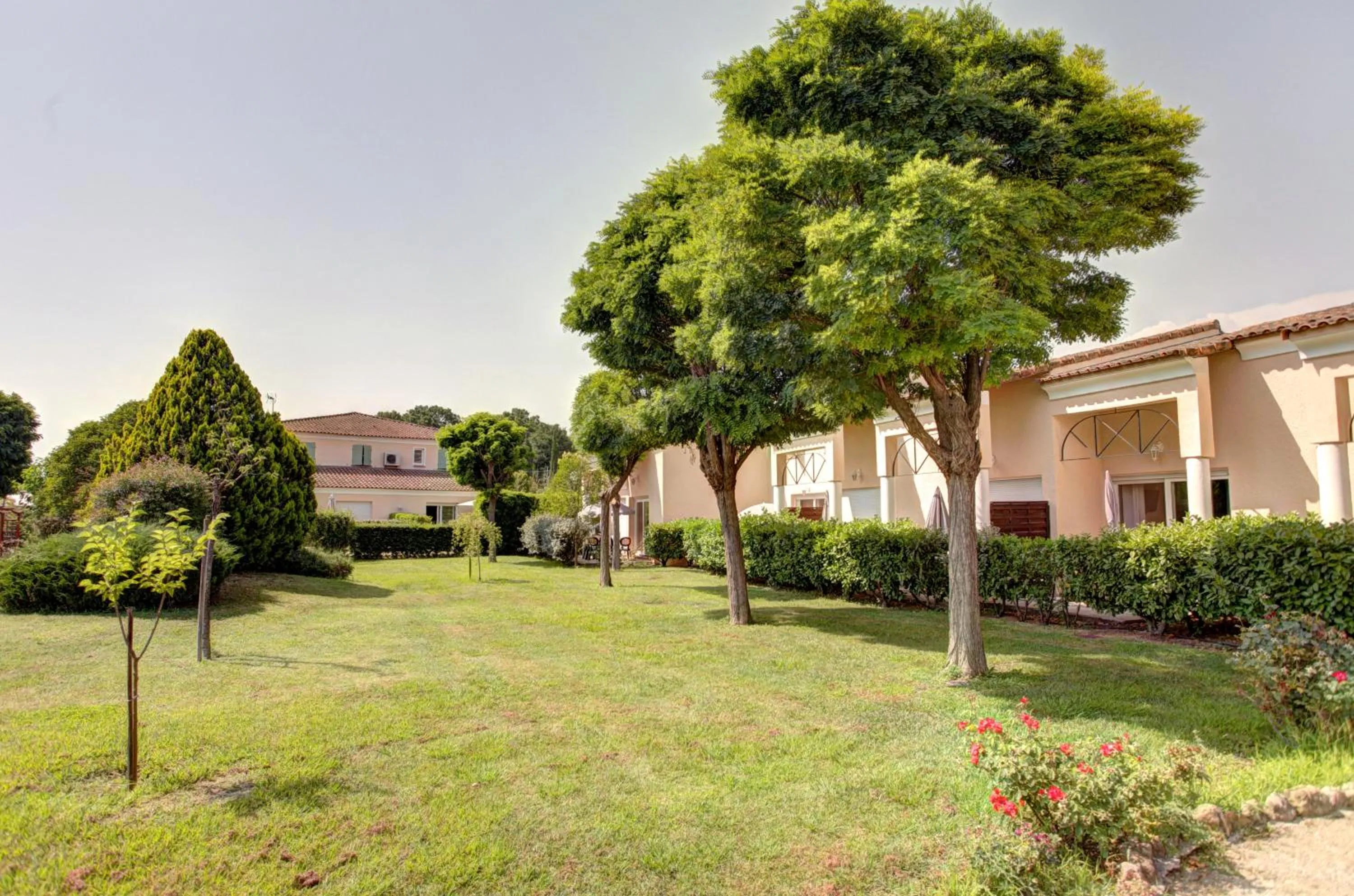 Garden in Le Champ d'Eysson Aparthotel
