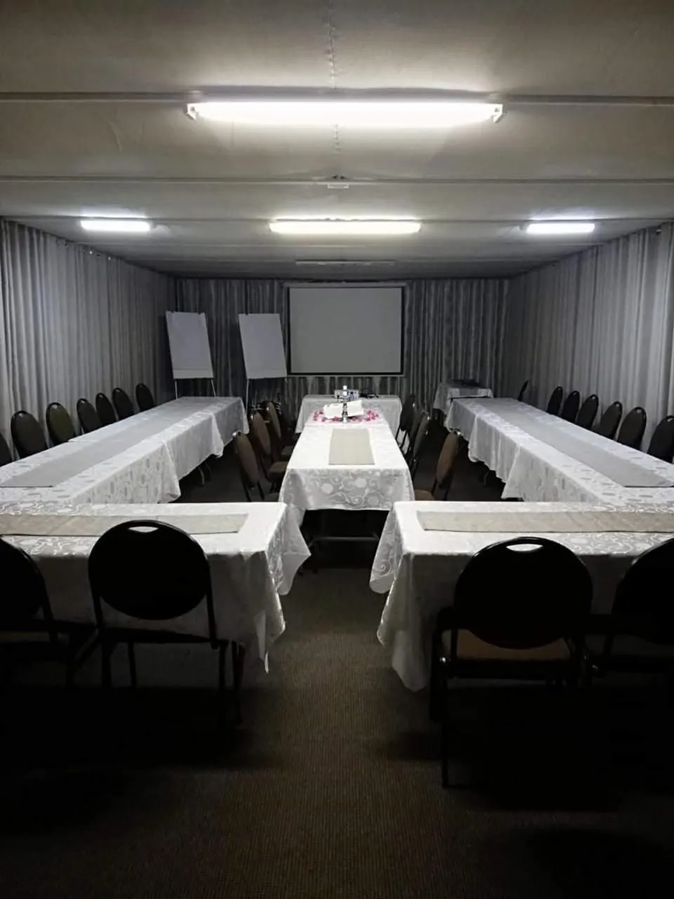Meeting/conference room in Dove's Nest Guest House