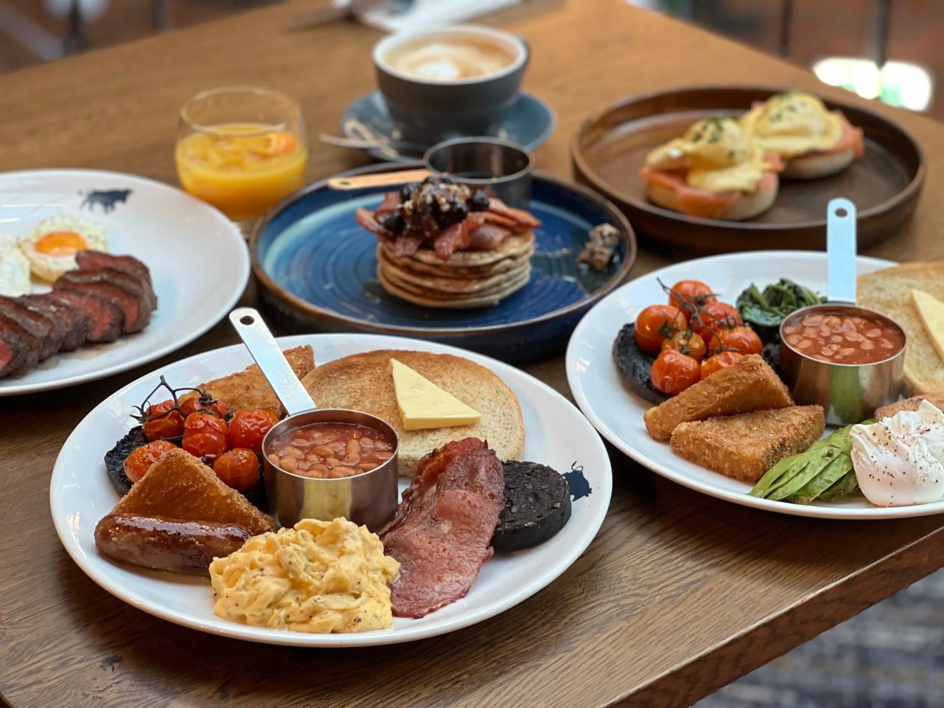 Breakfast in Harper's Steakhouse with Rooms, Southampton Swanwick Marina