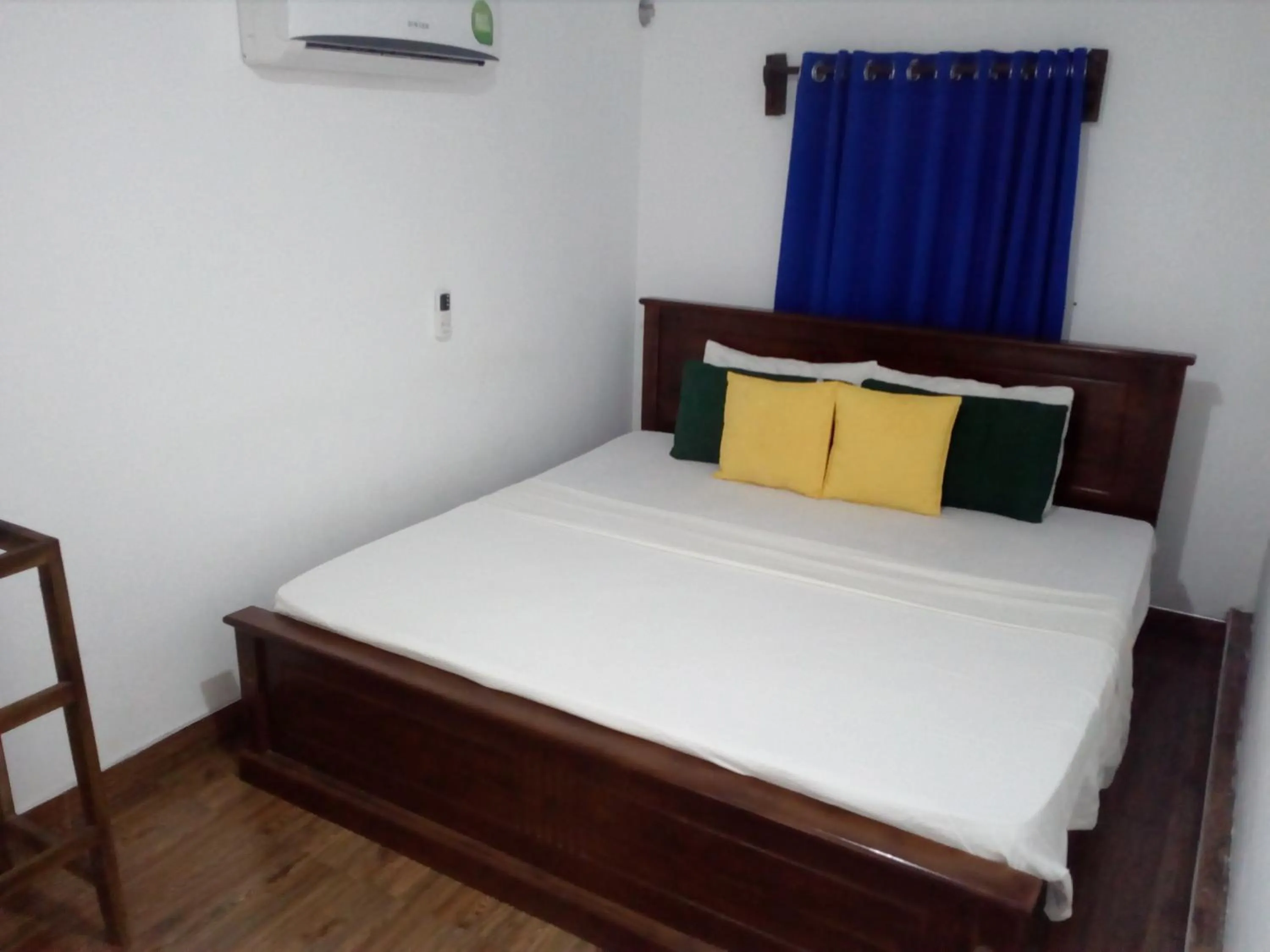 Bed in Bangalawa Resort
