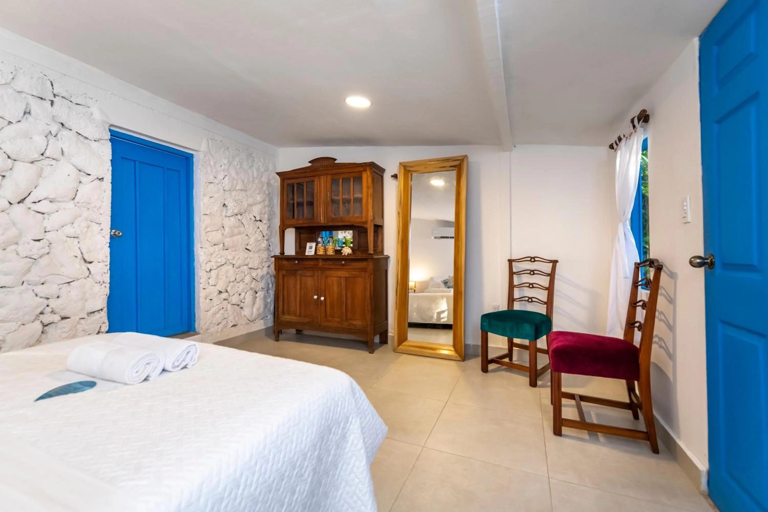 Bedroom, Bed in Hotel Coralina Island