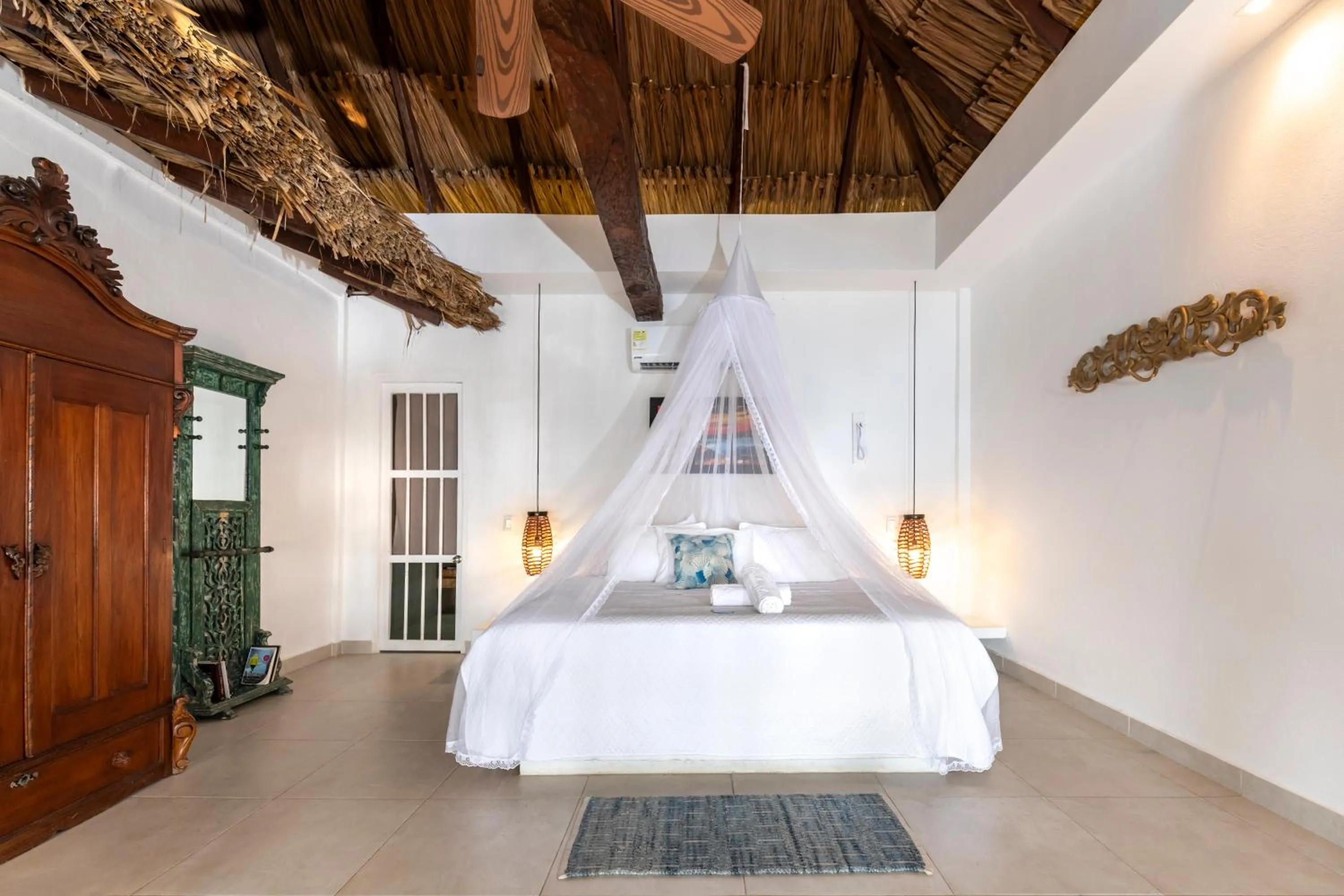 Bedroom, Bed in Hotel Coralina Island