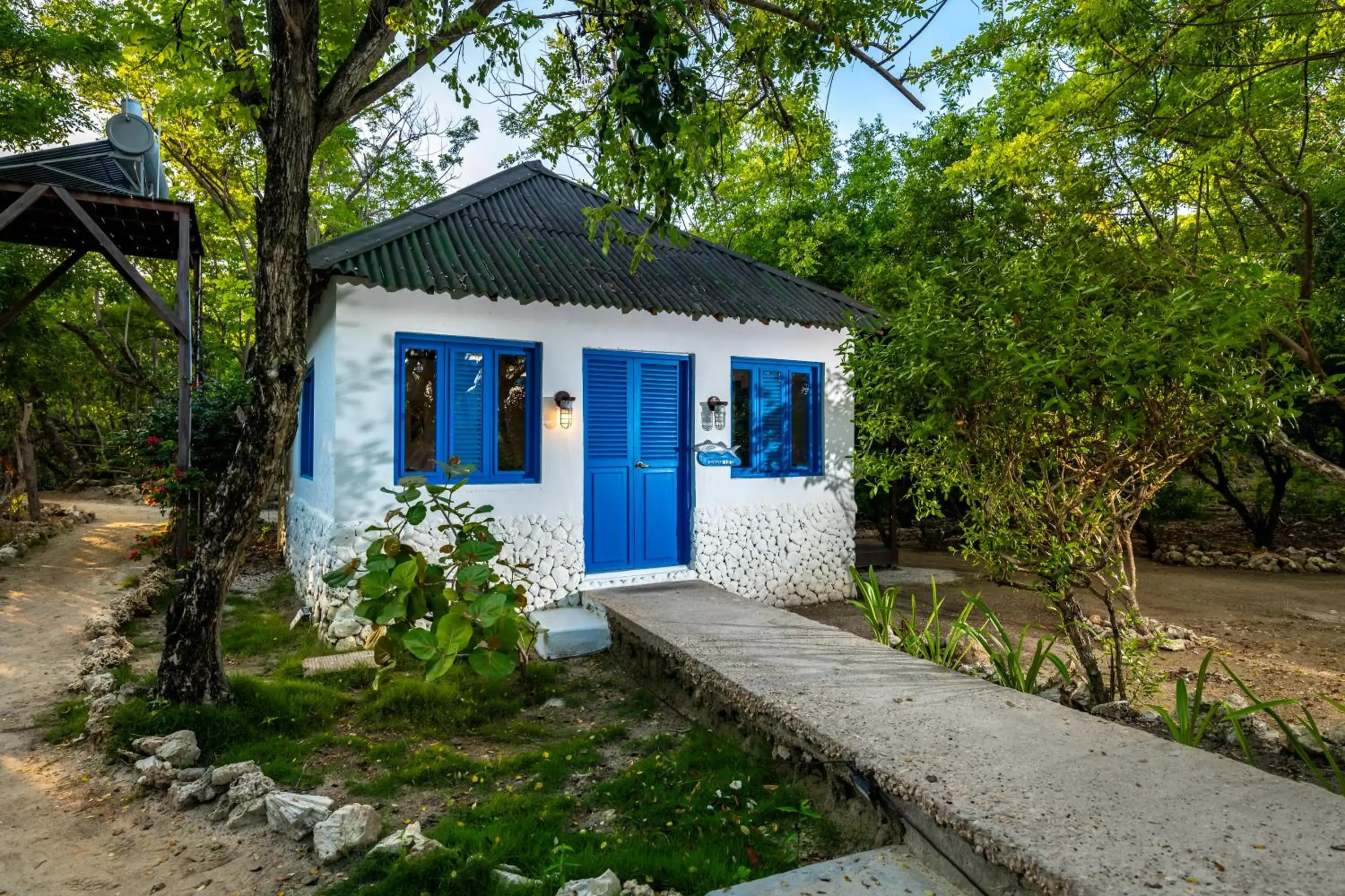 Property building in Hotel Coralina Island Property building in Hotel Coralina Island