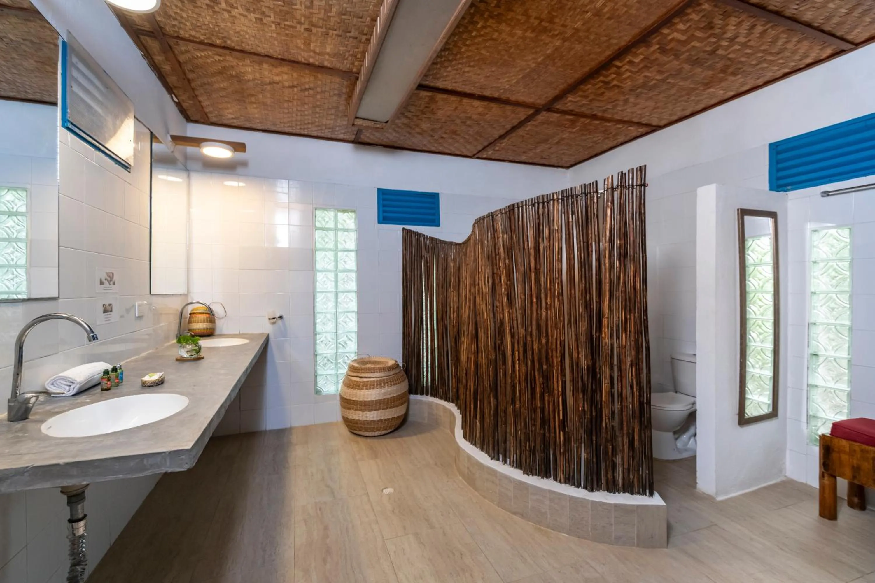 Bathroom in Hotel Coralina Island