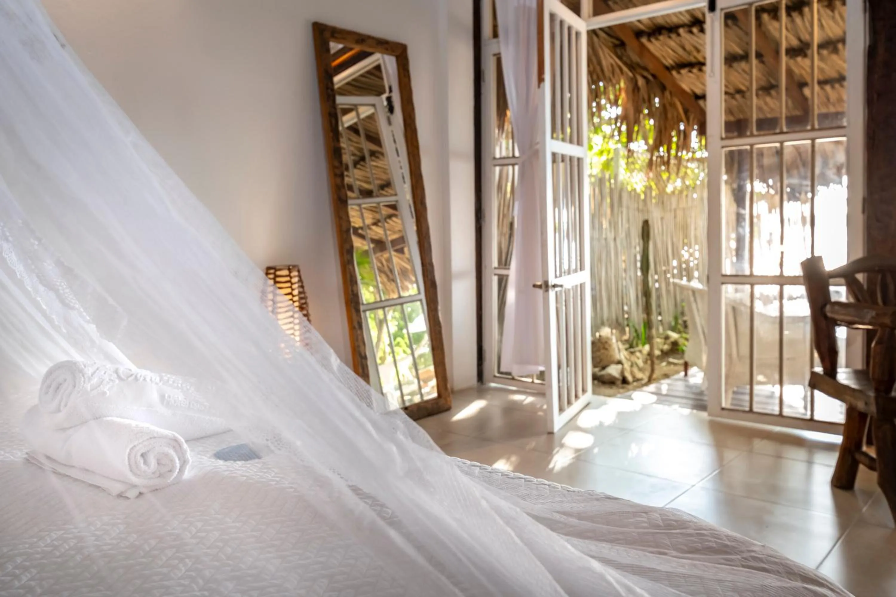 Sea view, Bed in Hotel Coralina Island