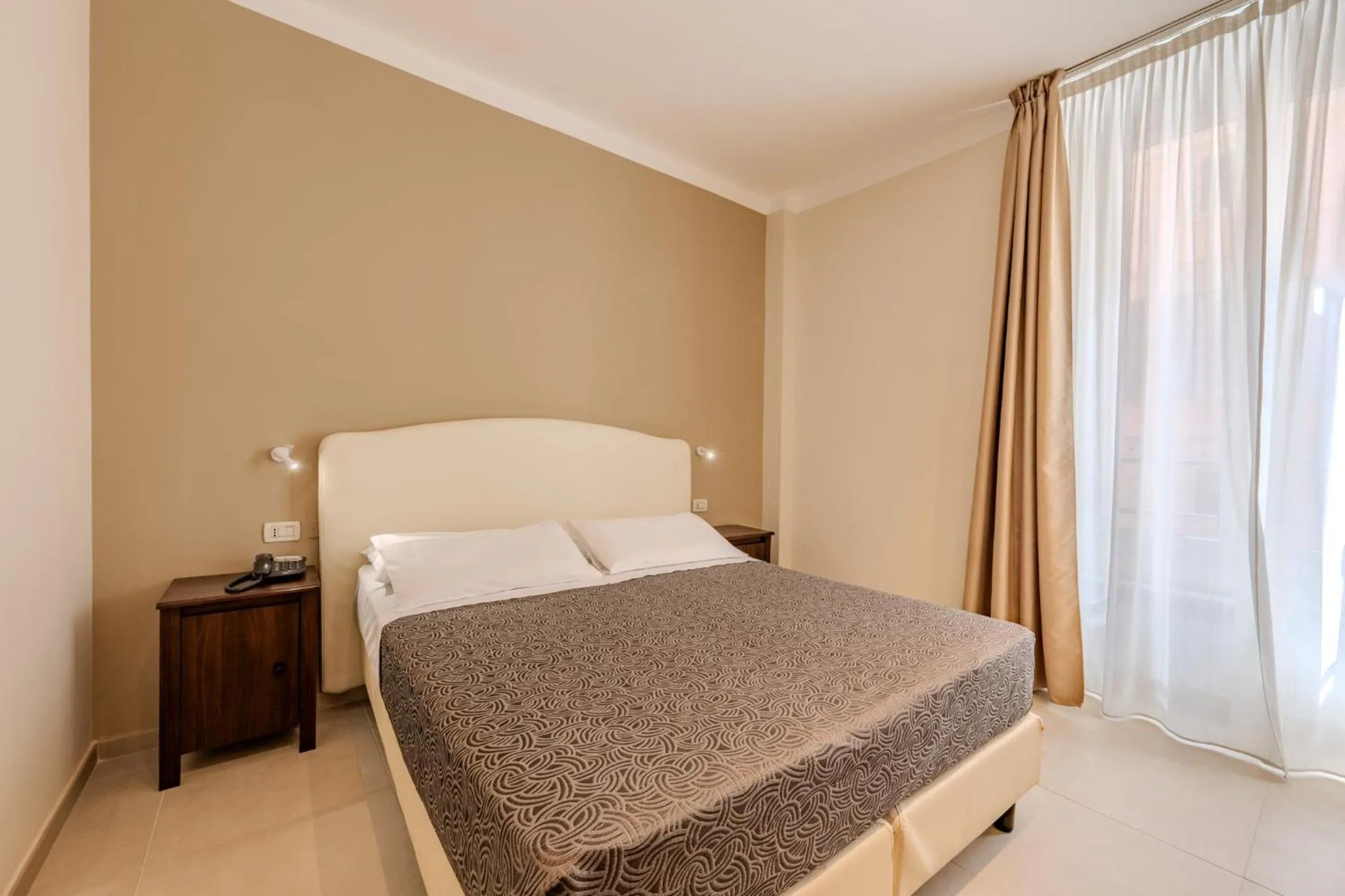 Bedroom, Bed in Hotel Nuovo Nord