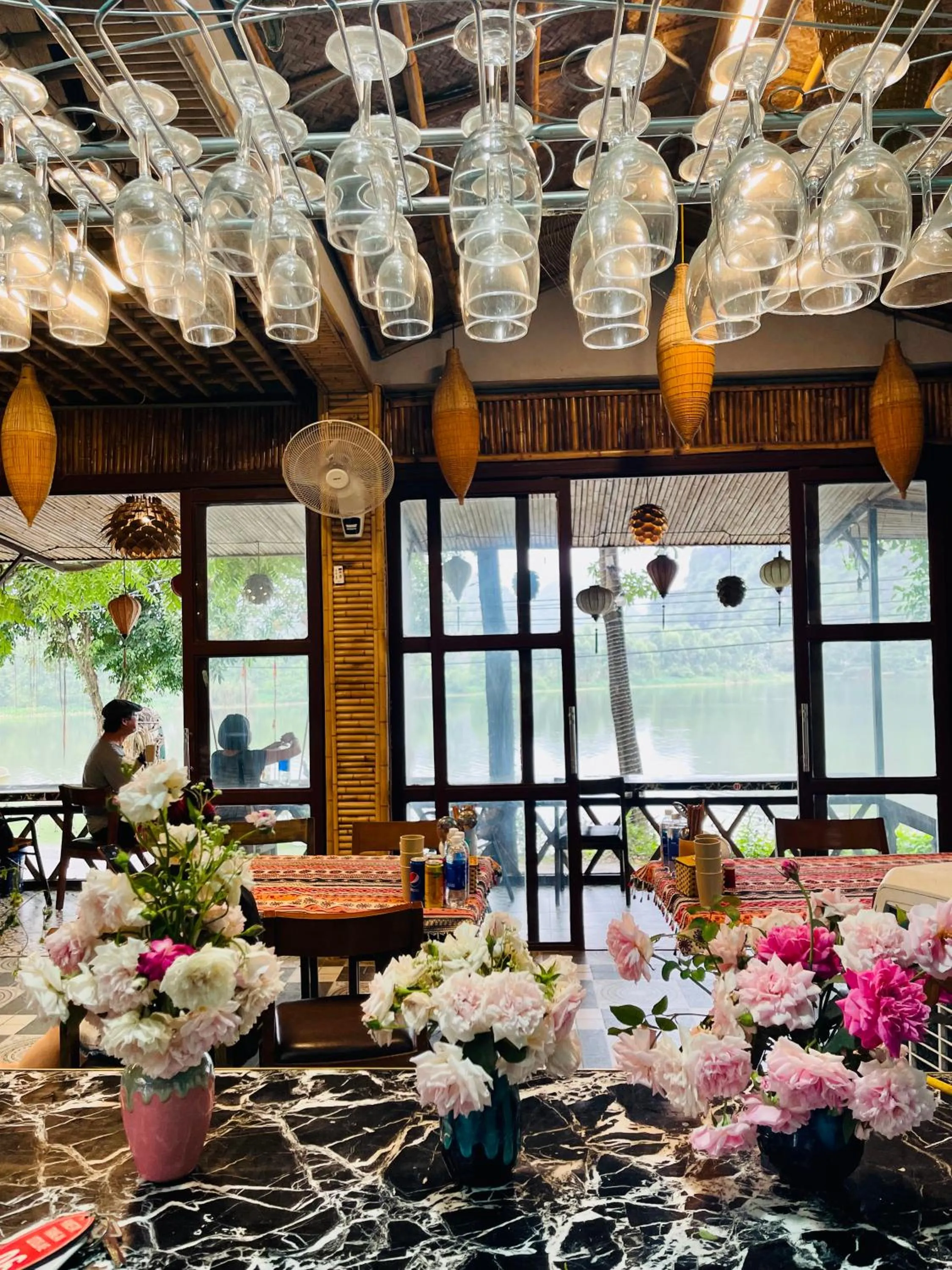 Restaurant/places to eat in Trang An Lotus Lake Homestay