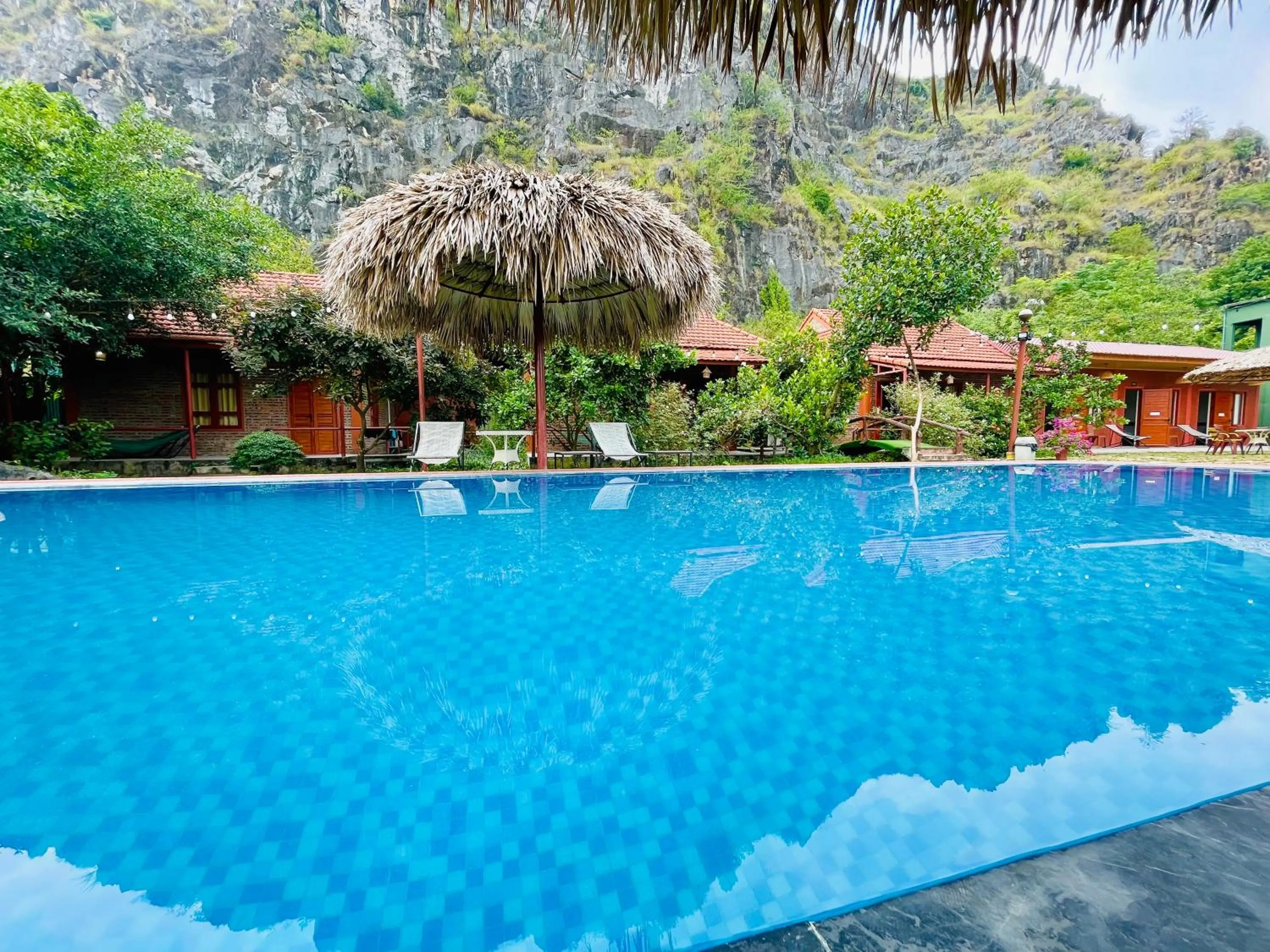 Property building in Trang An Lotus Lake Homestay