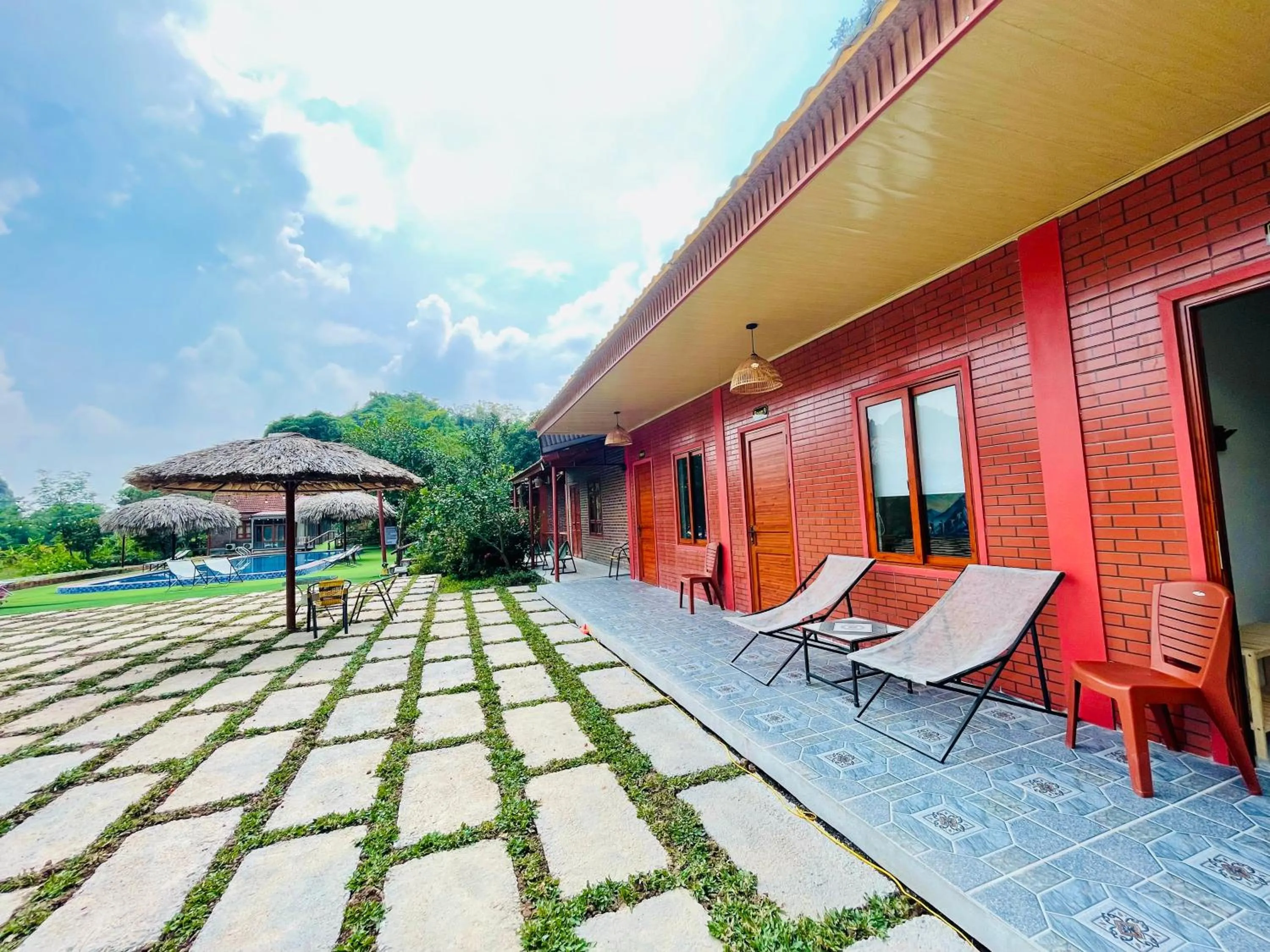 Property building in Trang An Lotus Lake Homestay