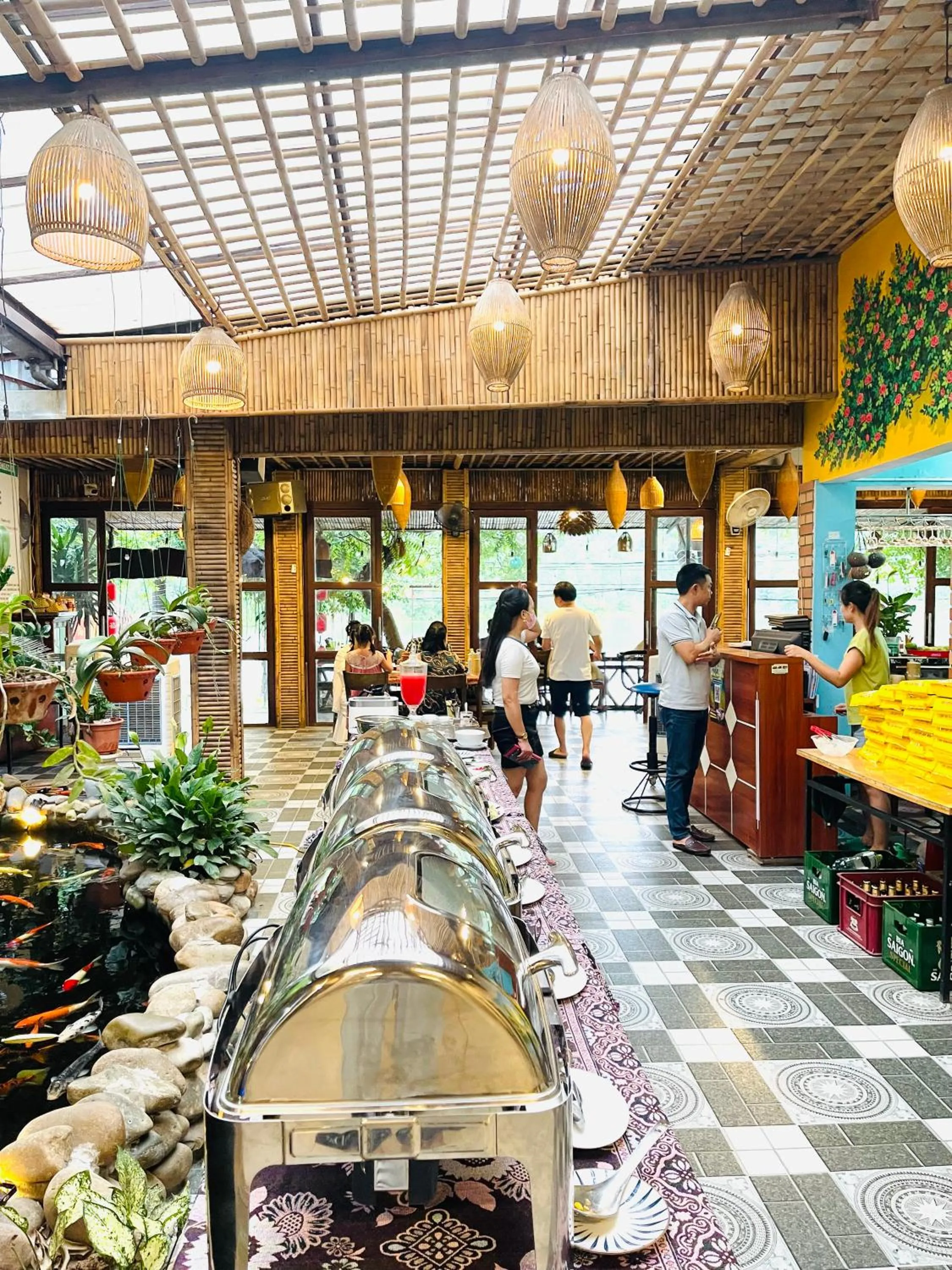 Restaurant/places to eat in Trang An Lotus Lake Homestay