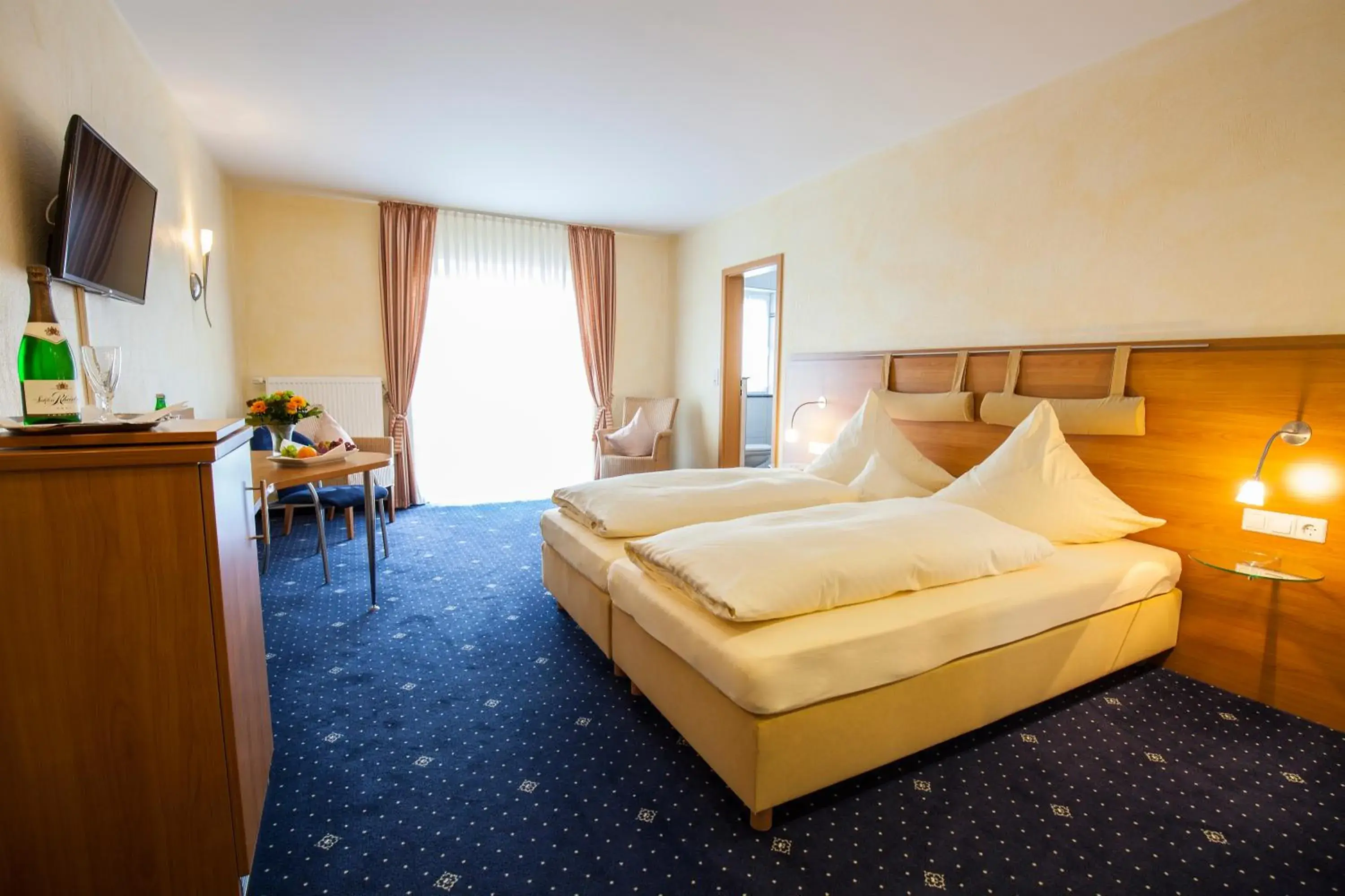 Comfort Double Room with Balcony - single occupancy in Landgasthof-Hotel Zum Steverstrand Comfort Double Room with Balcony - single occupancy in Landgasthof-Hotel Zum Steverstrand