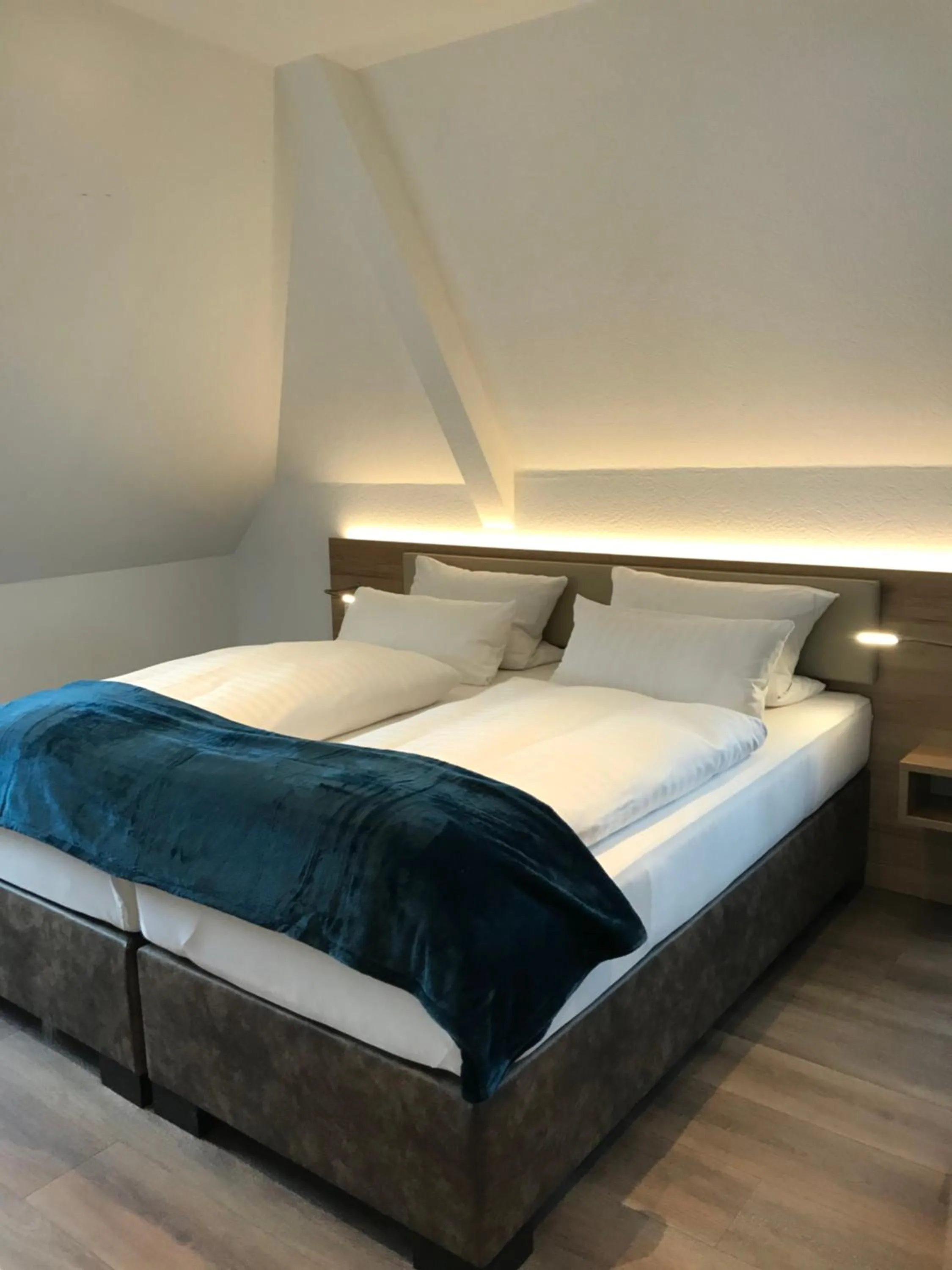 Bed in Landgasthof-Hotel Zum Steverstrand