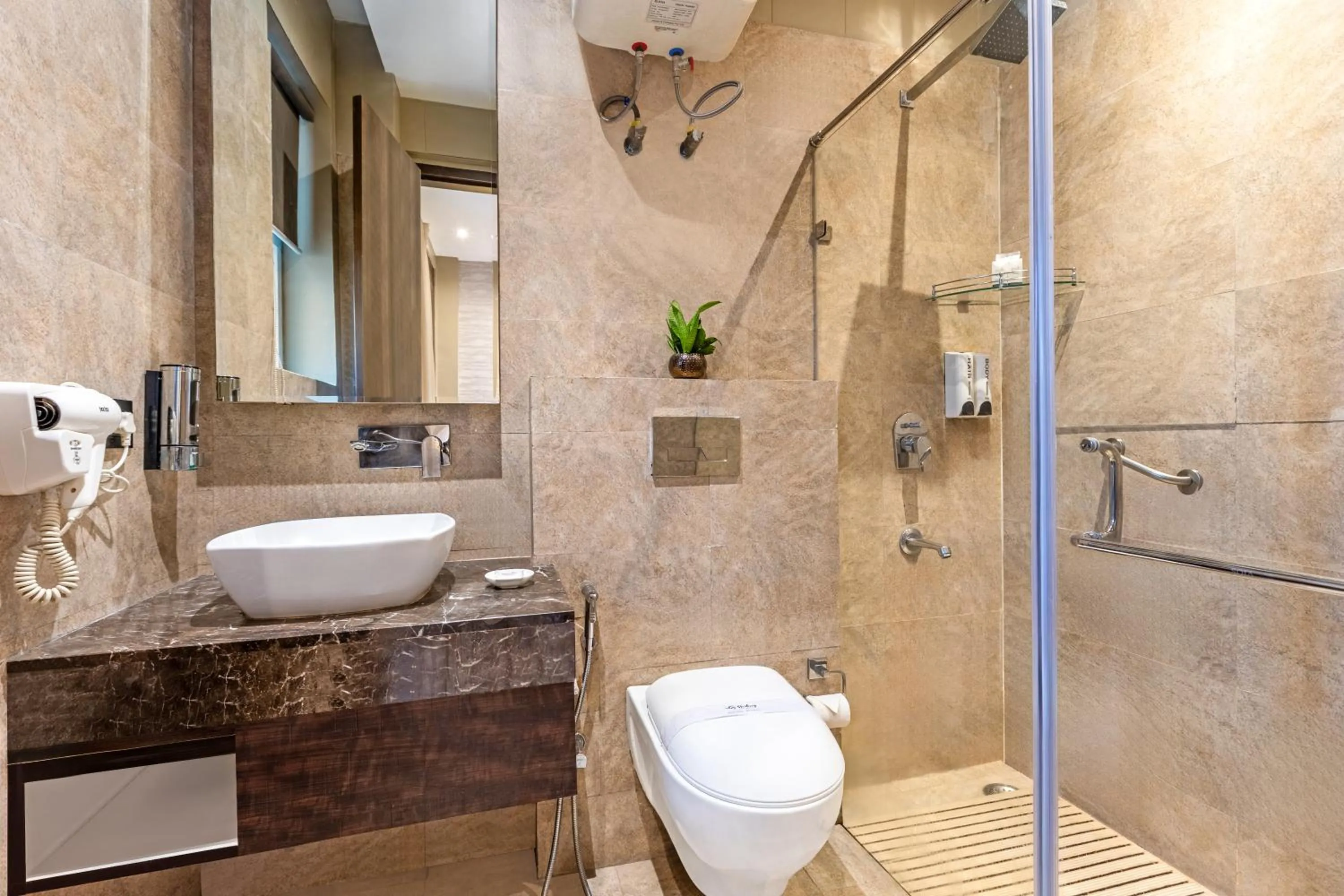 Sterling Palm Bliss Wellness Resort, Rishikesh