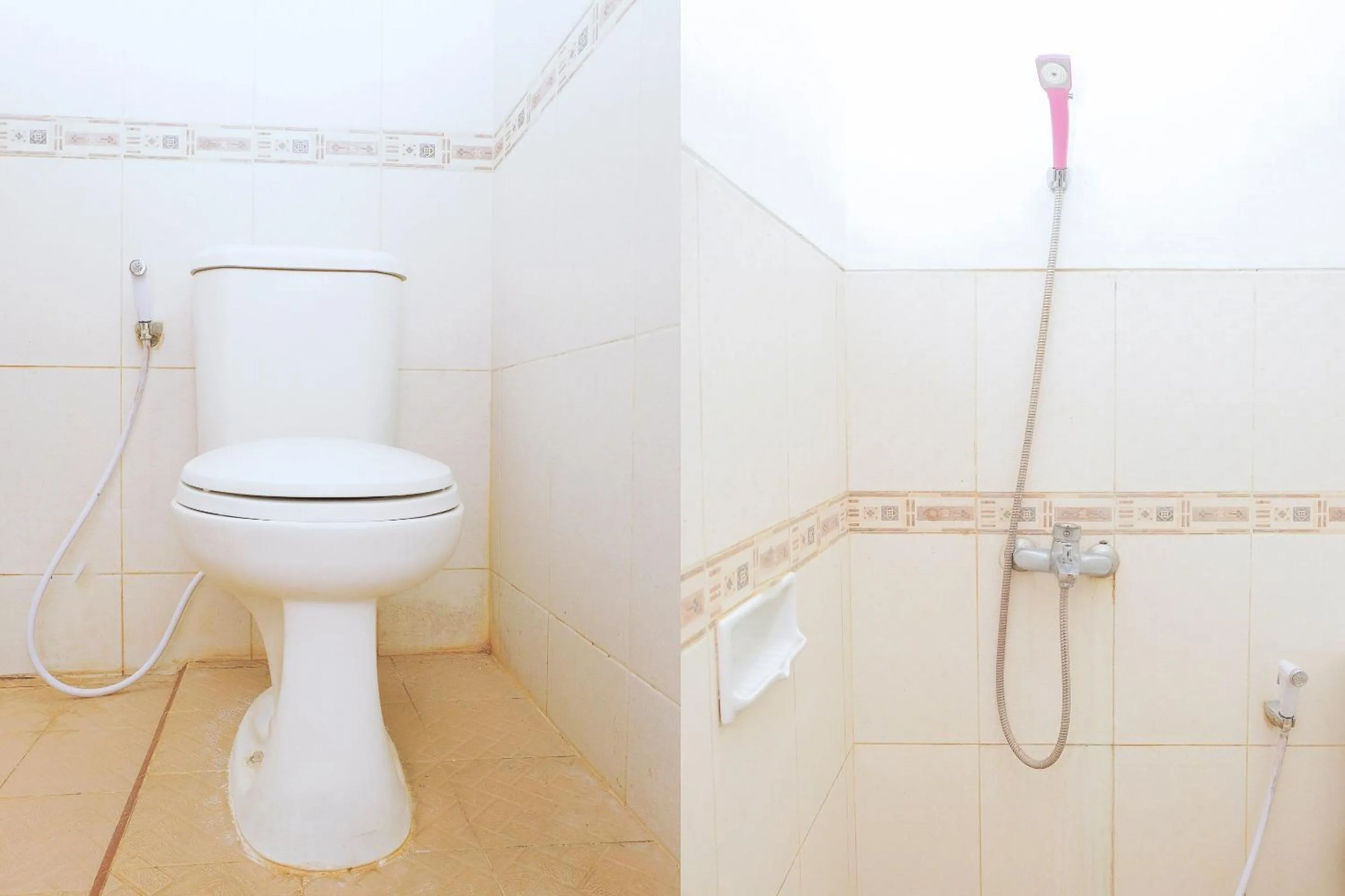 Bathroom in Hotel O Loesje Guest House Syariah