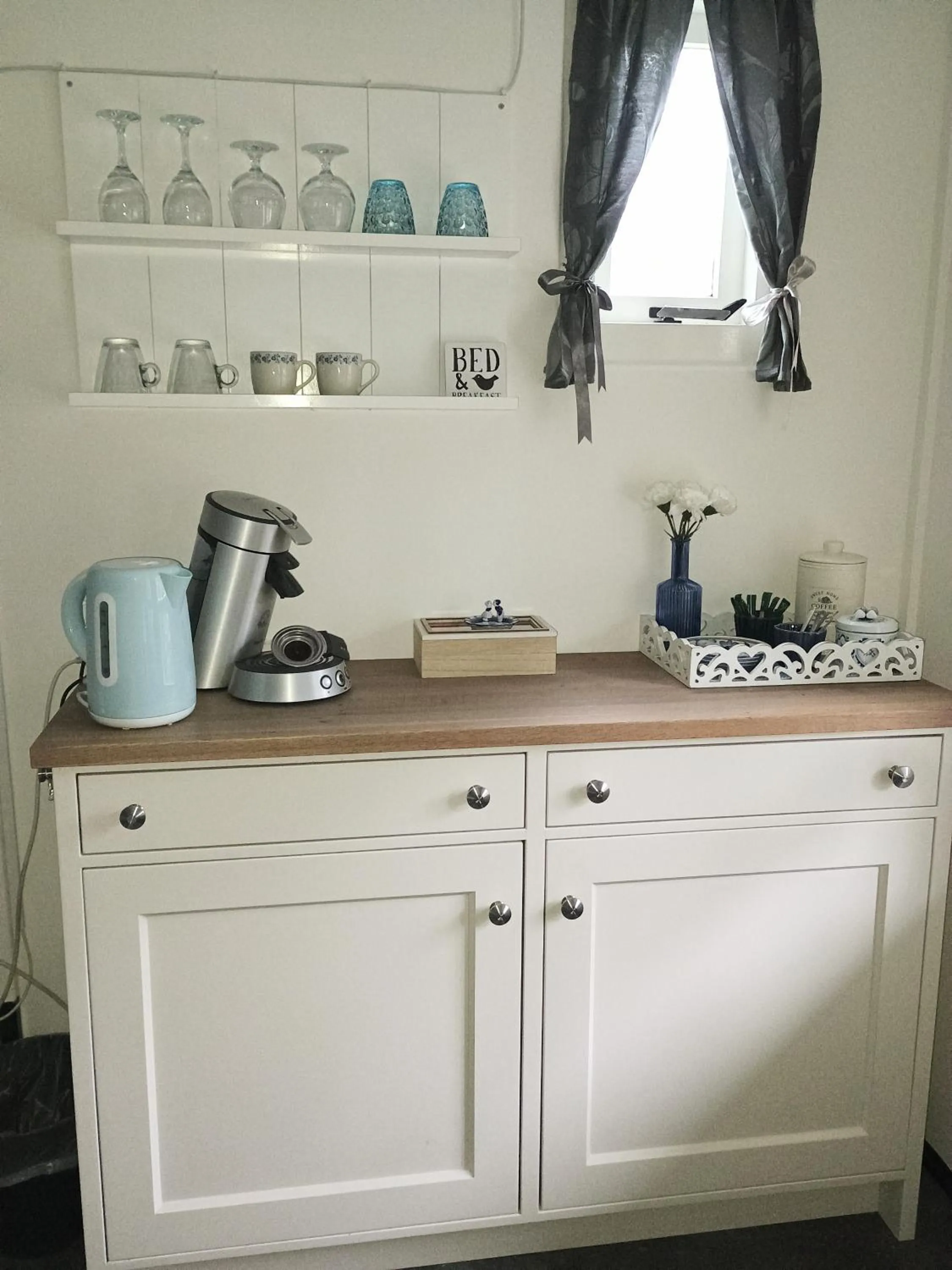 Prive tuinhuis B&B Elly