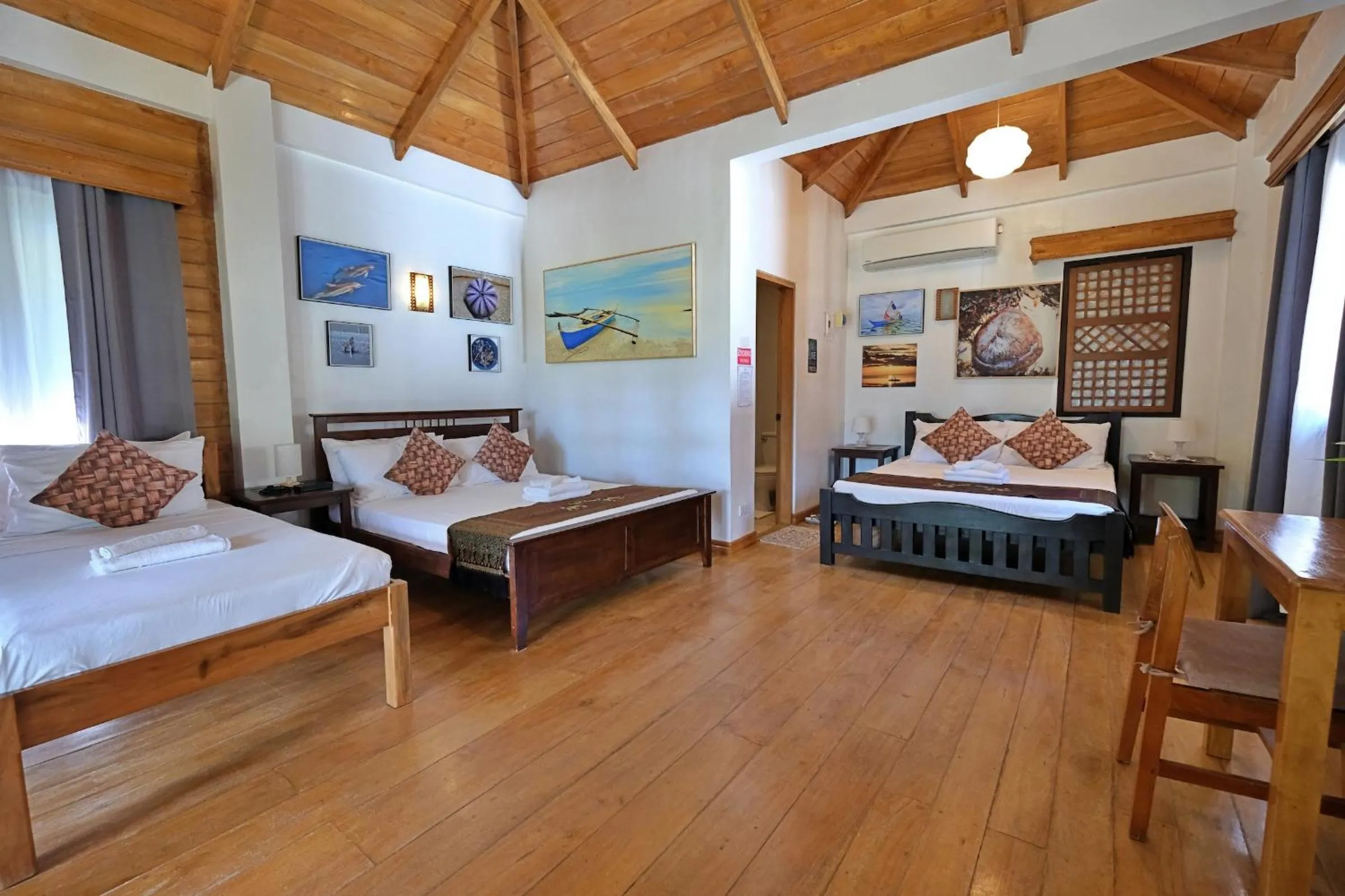 Bed in White Villas Resort