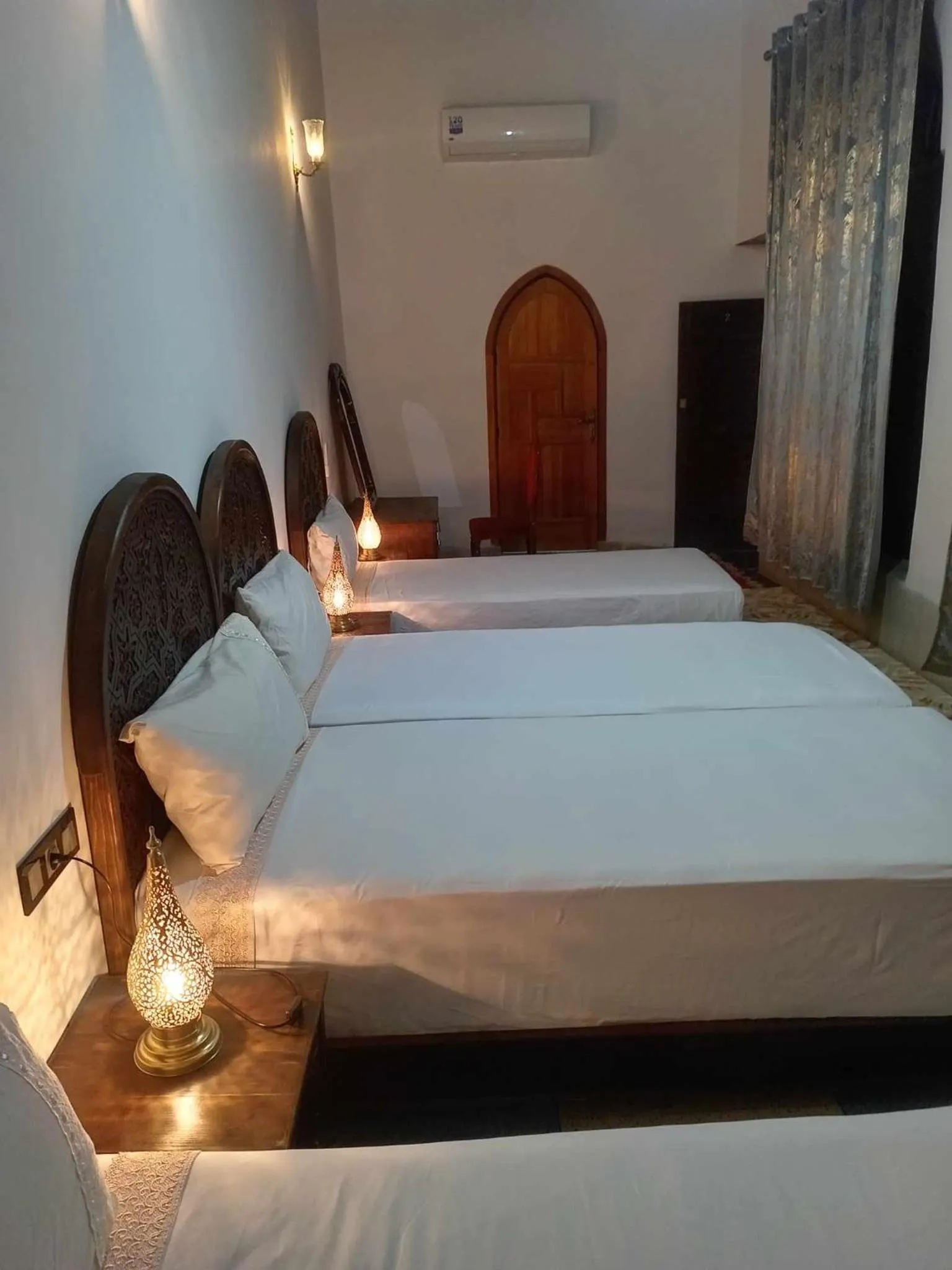 Bed in Dar Alami Salaj