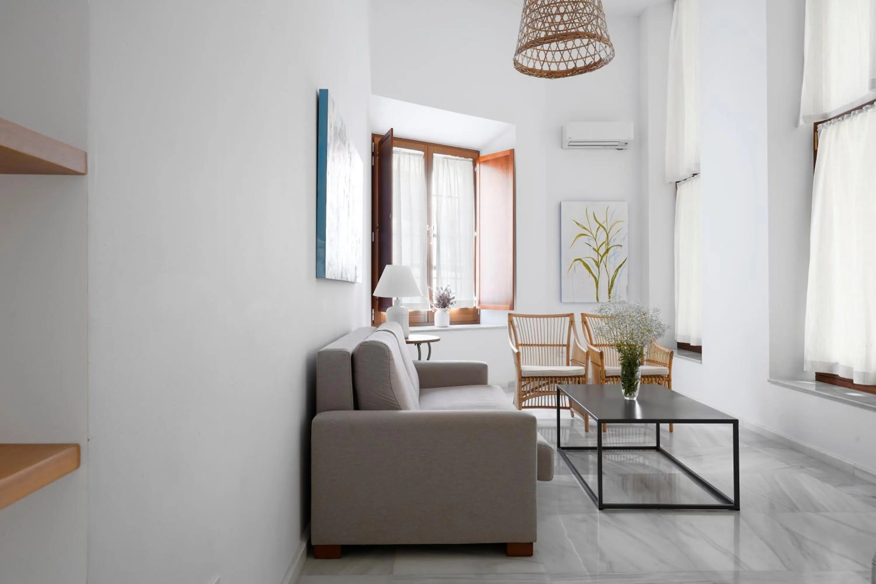 Living room in Numa Seville Molina