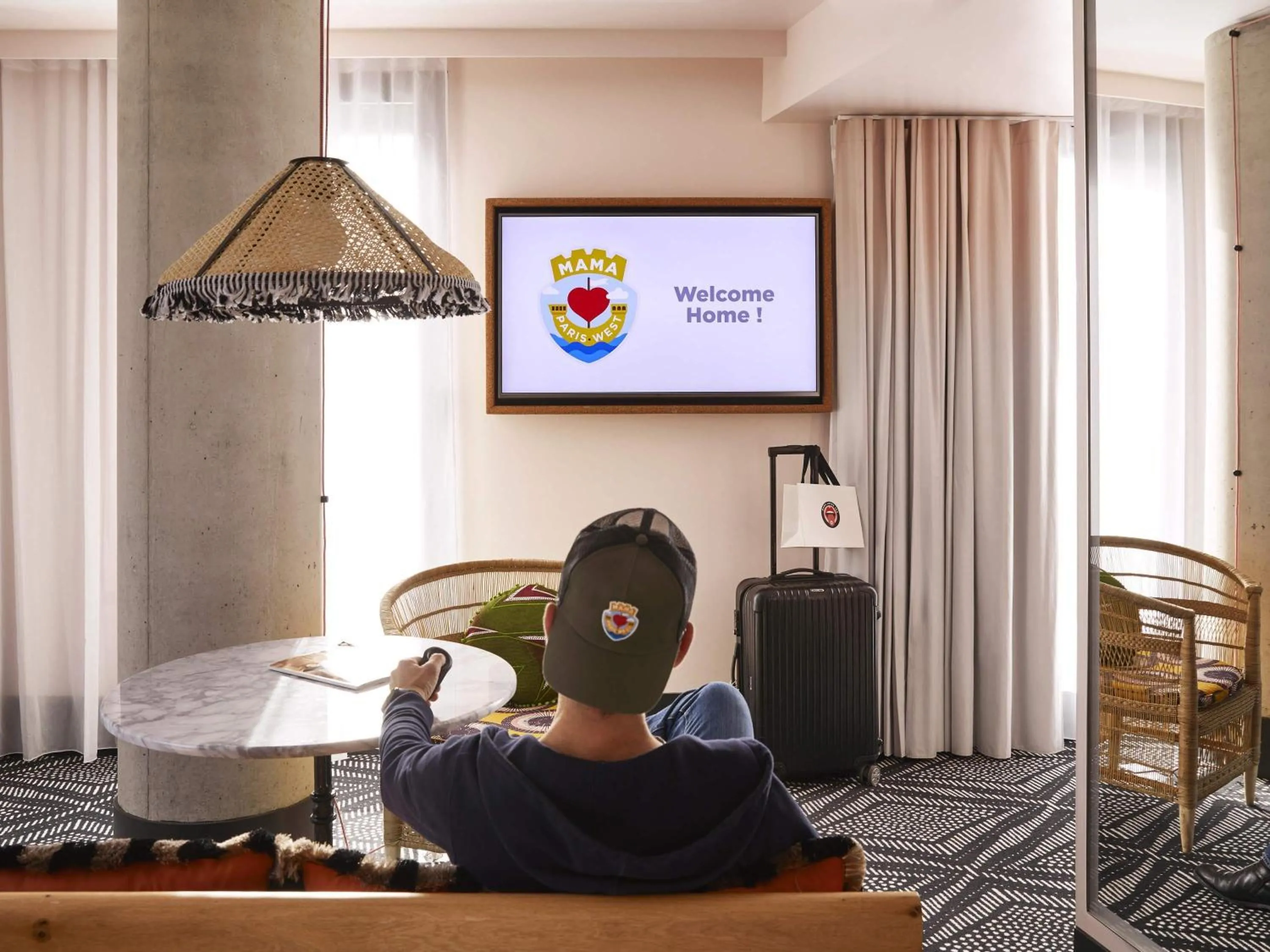 Bedroom in Mama Shelter Paris West