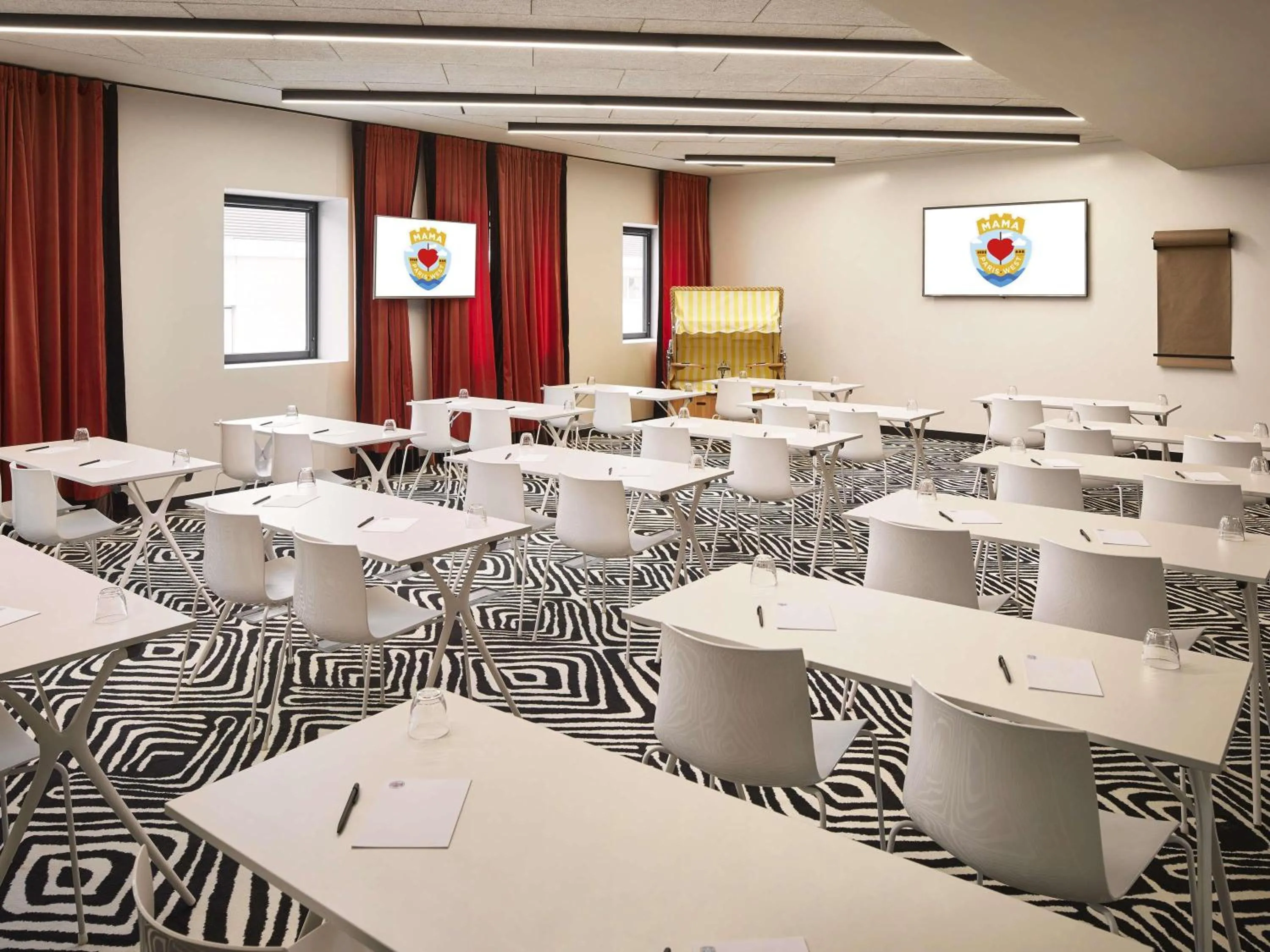 Meeting/conference room in Mama Shelter Paris West