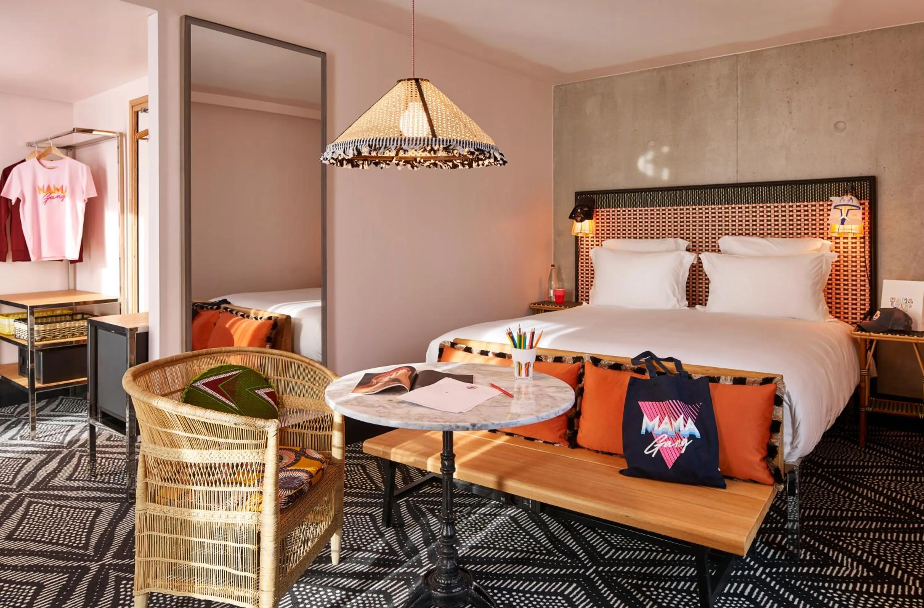 Bedroom, Bed in Mama Shelter Paris West