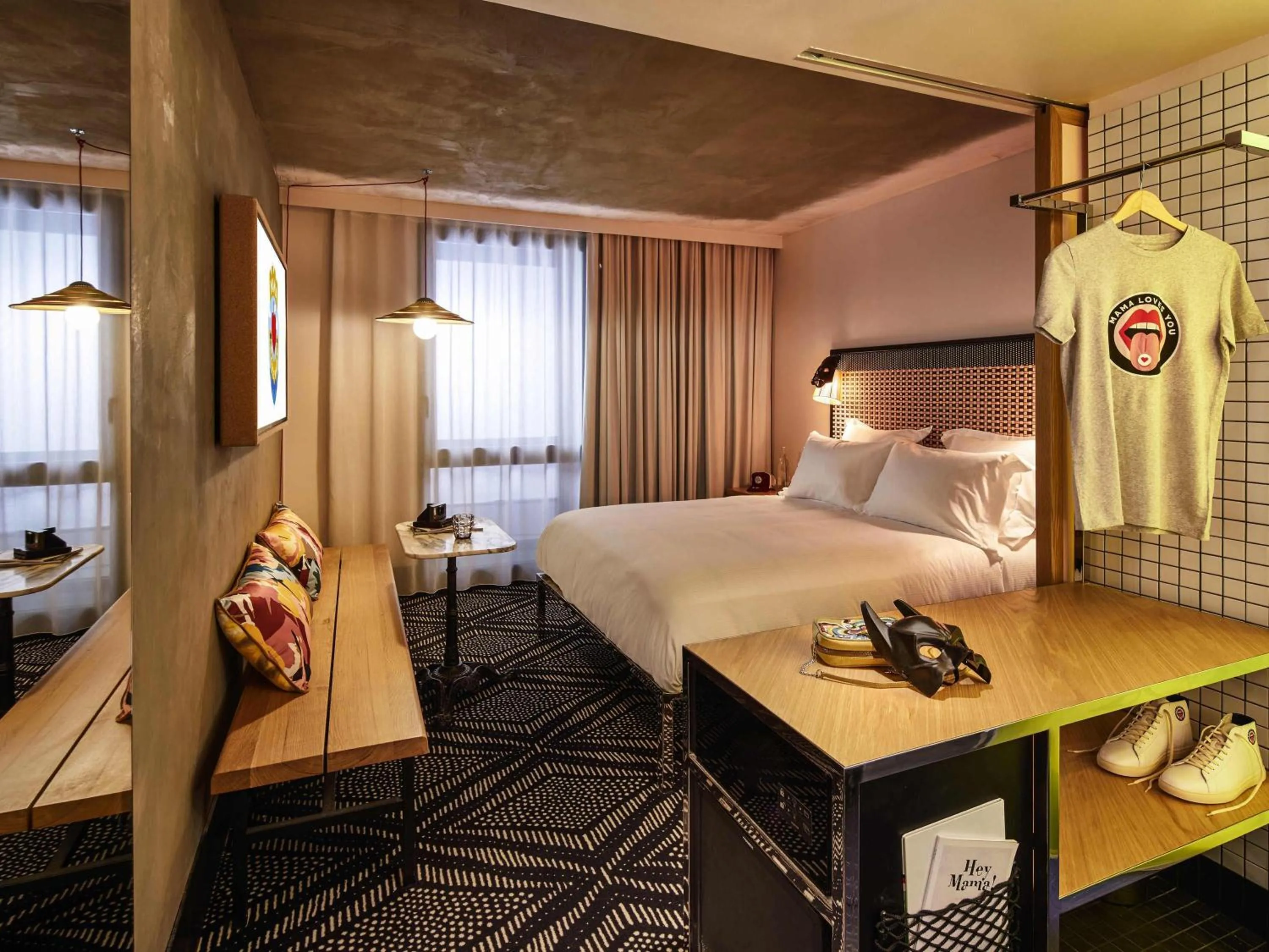 Bedroom, Bed in Mama Shelter Paris West