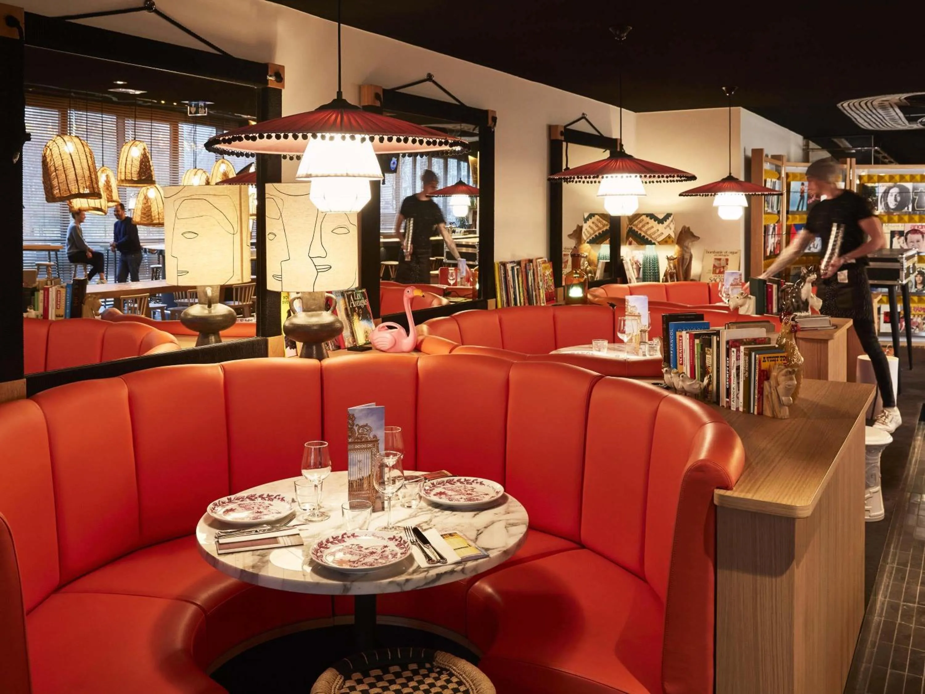 Restaurant/places to eat in Mama Shelter Paris West