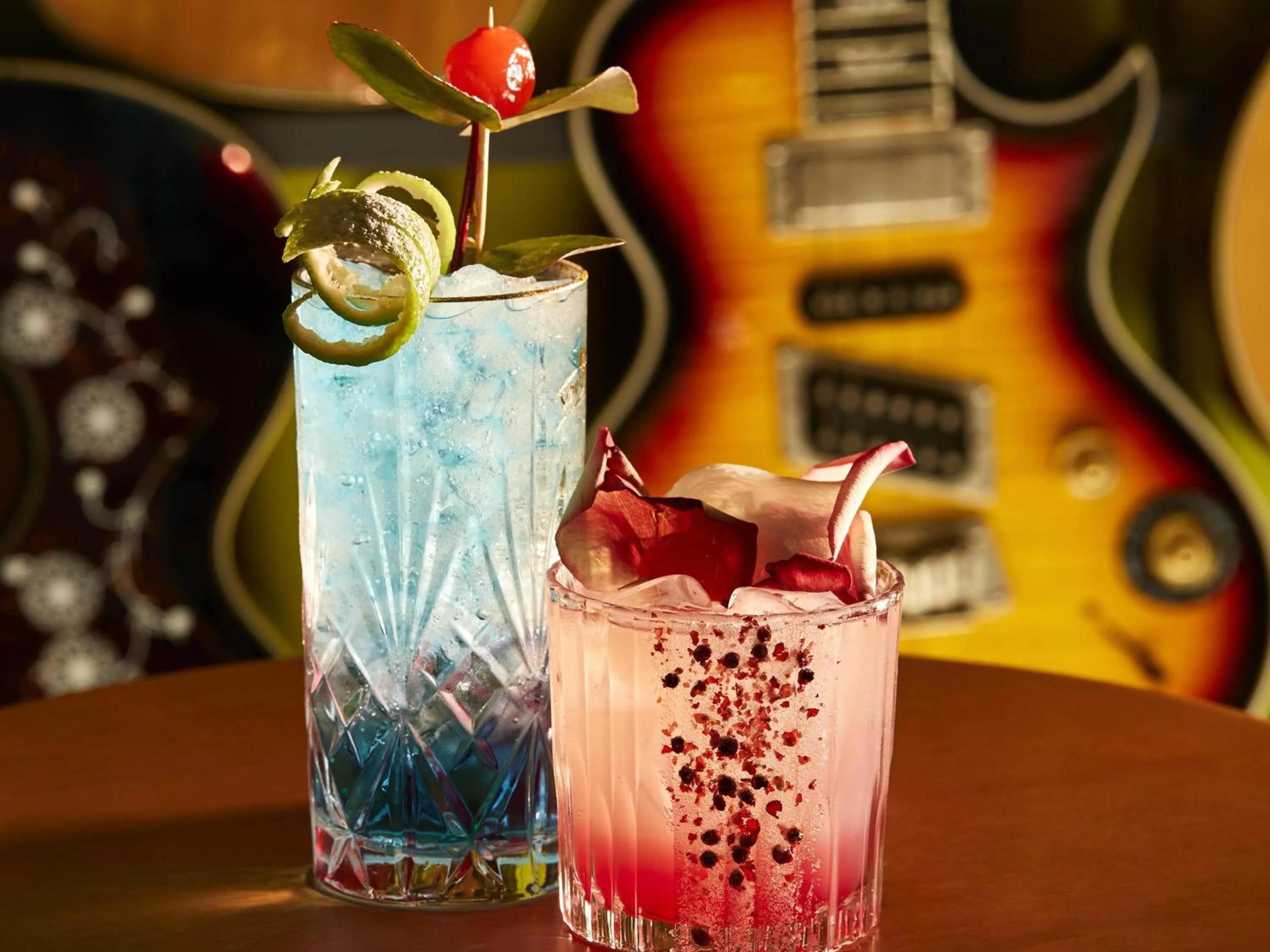 Lounge or bar in Mama Shelter Lille