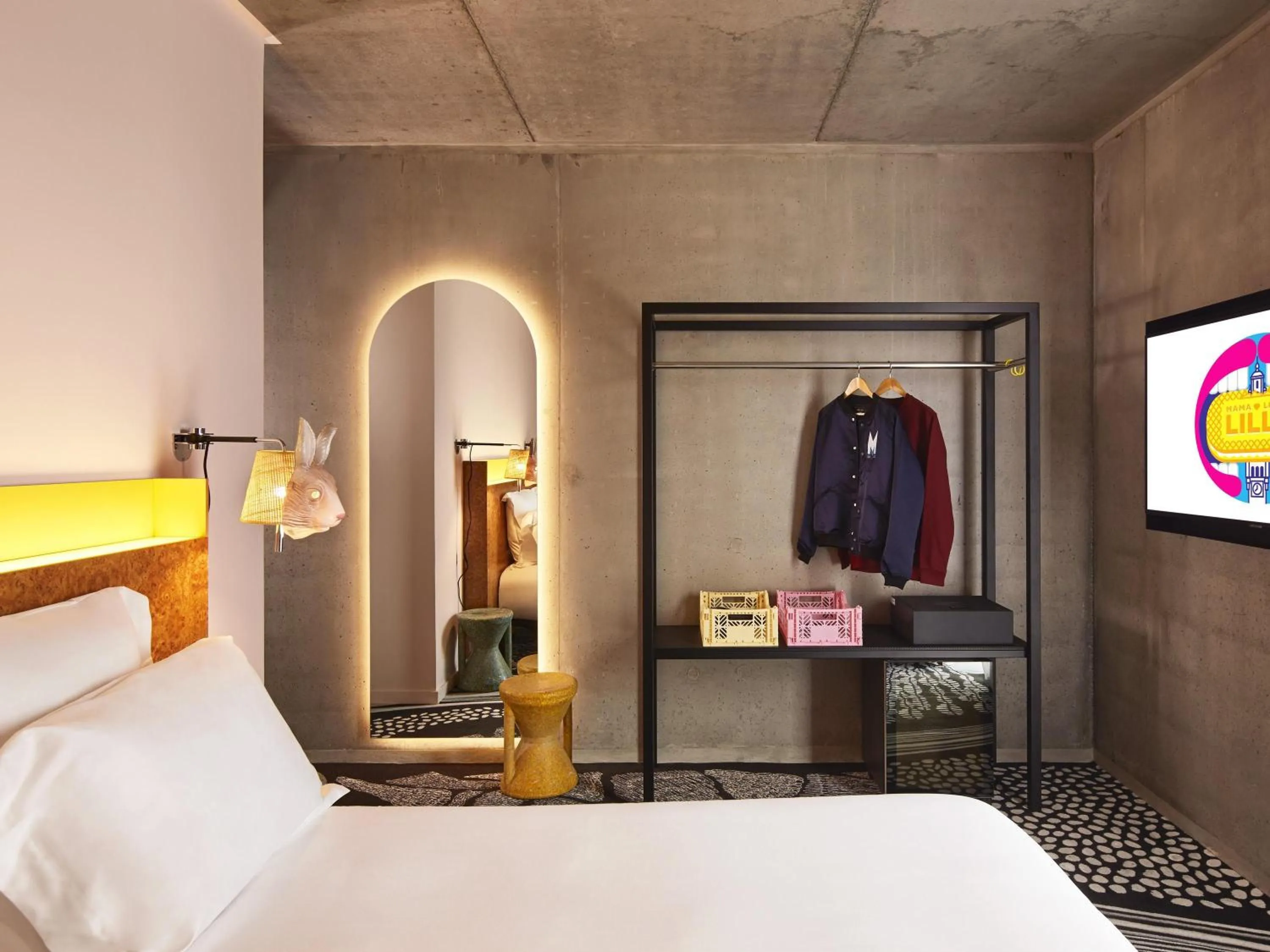 Bedroom, Bed in Mama Shelter Lille