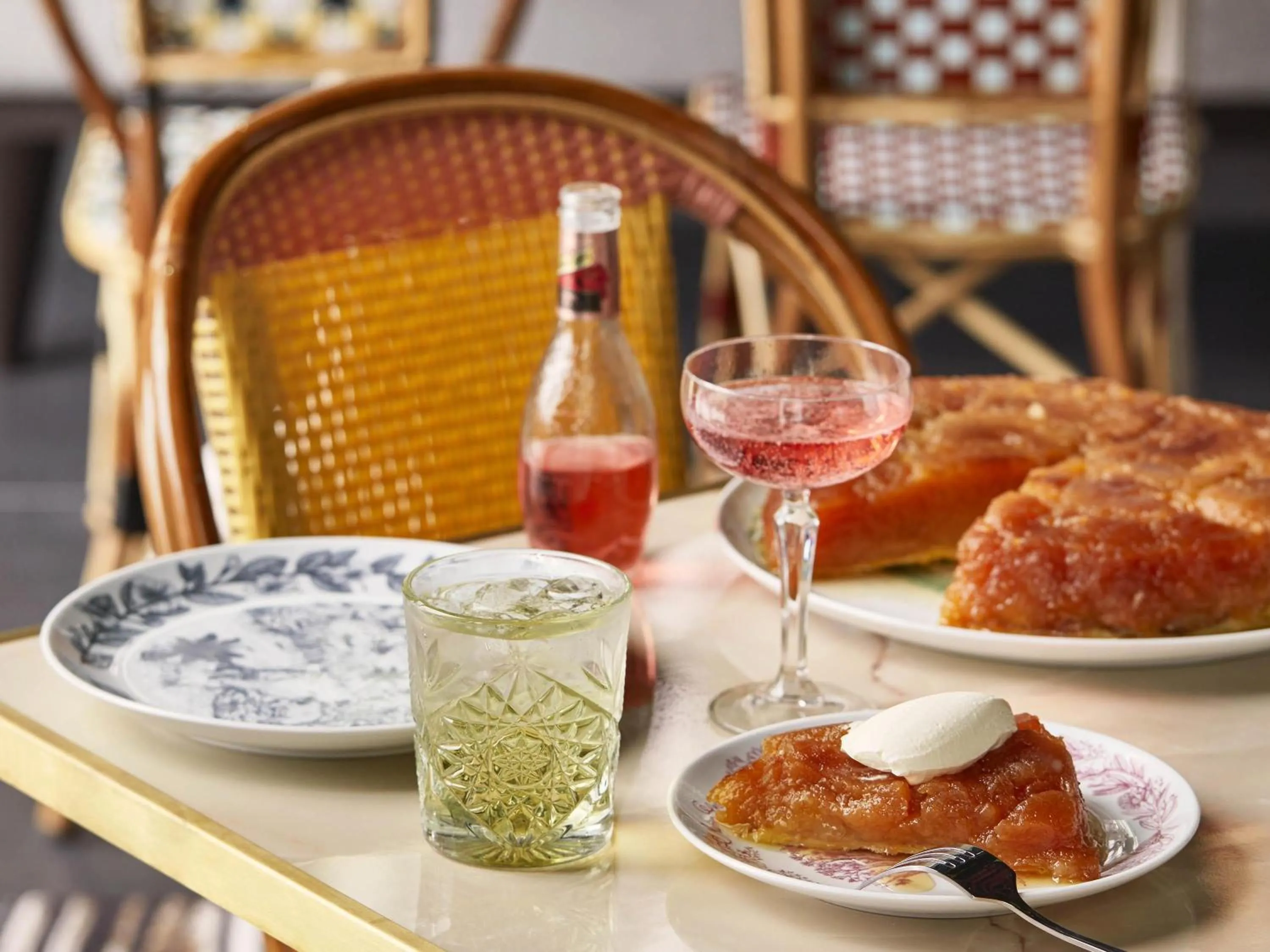 Restaurant/places to eat in Mama Shelter Lille