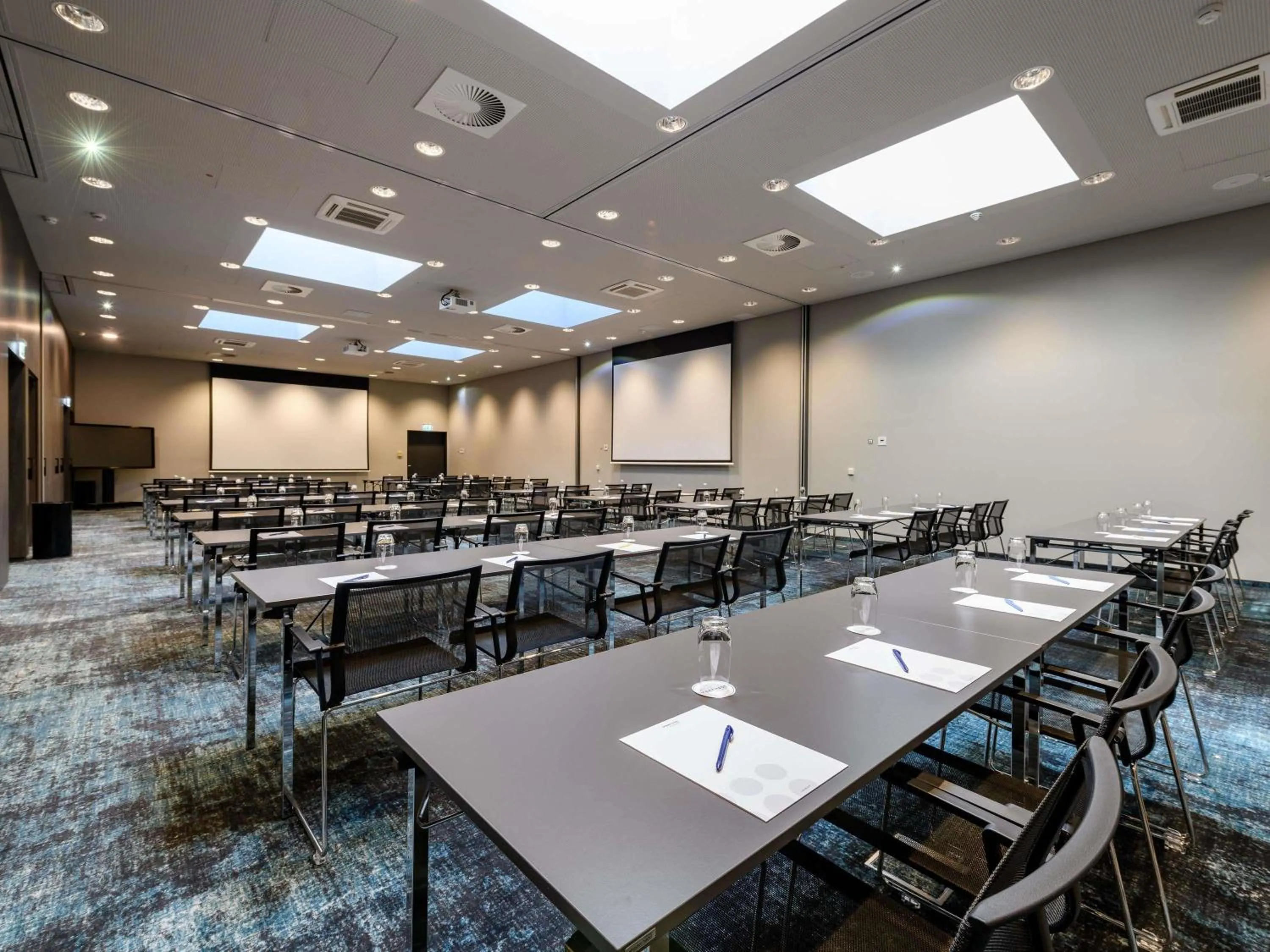 Meeting/conference room in Novotel Regensburg Zentrum