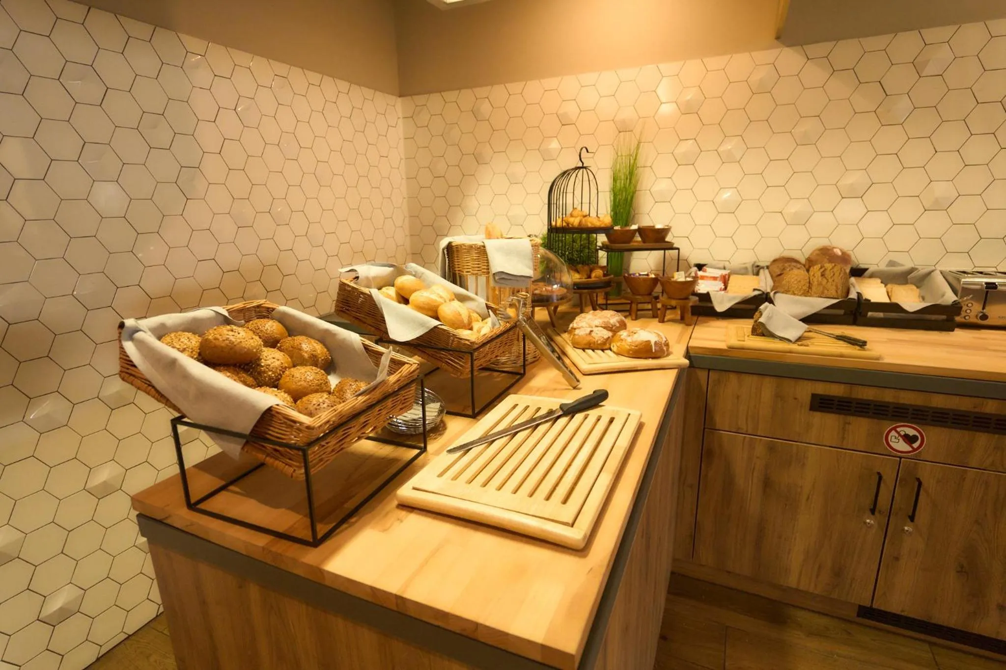 Restaurant/places to eat in Novotel Regensburg Zentrum