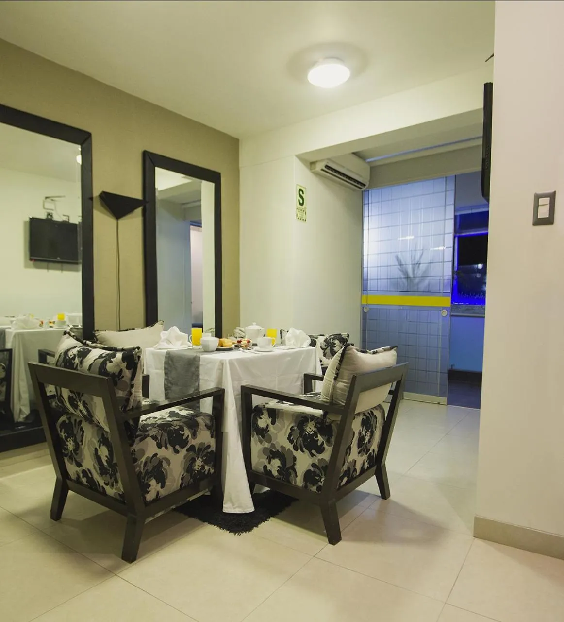Dining area in Sunec Hotel